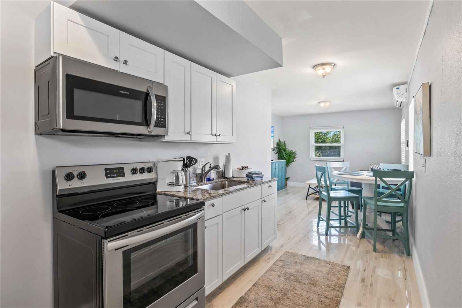 12200 SHOREVIEW DR, CAPE CORAL, FL, 33993
