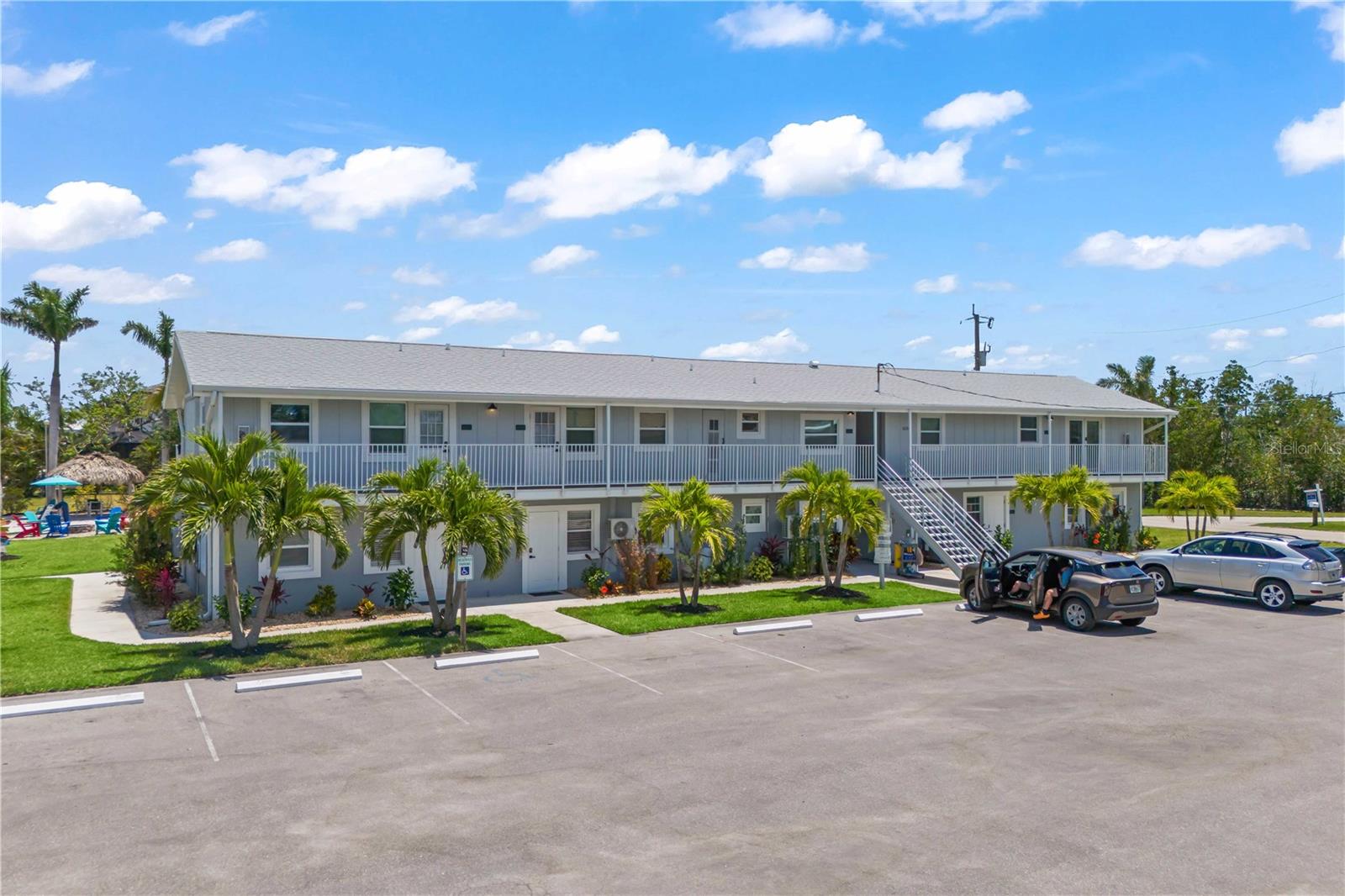 12200 SHOREVIEW DR, CAPE CORAL, FL, 33993