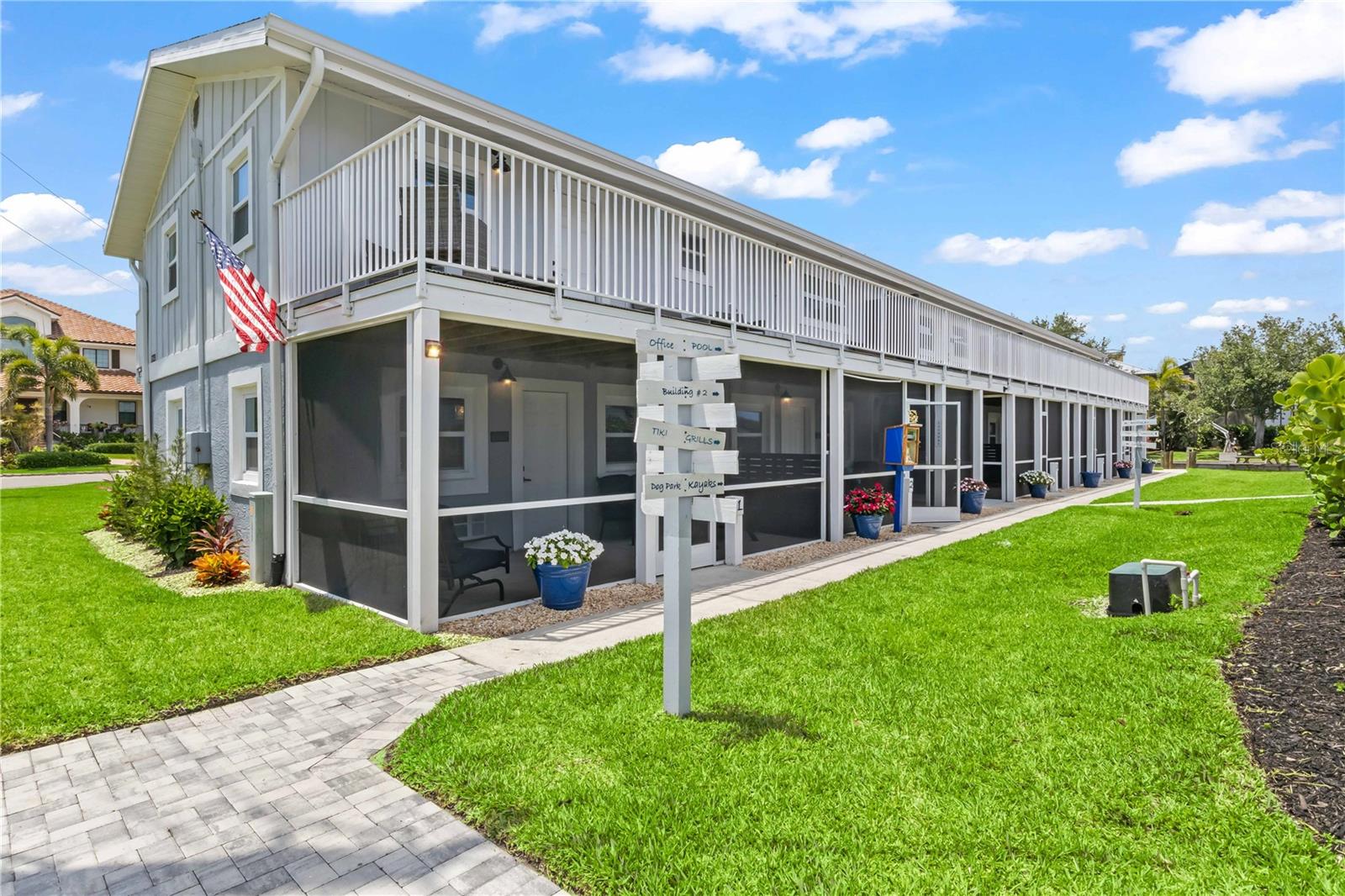12200 SHOREVIEW DR, CAPE CORAL, FL, 33993