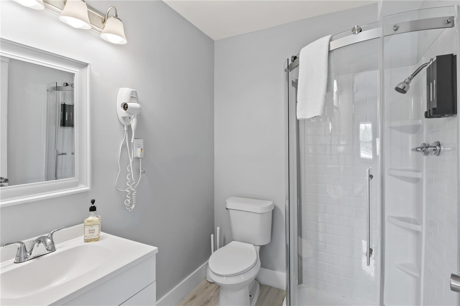 12200 SHOREVIEW DR, CAPE CORAL, FL, 33993