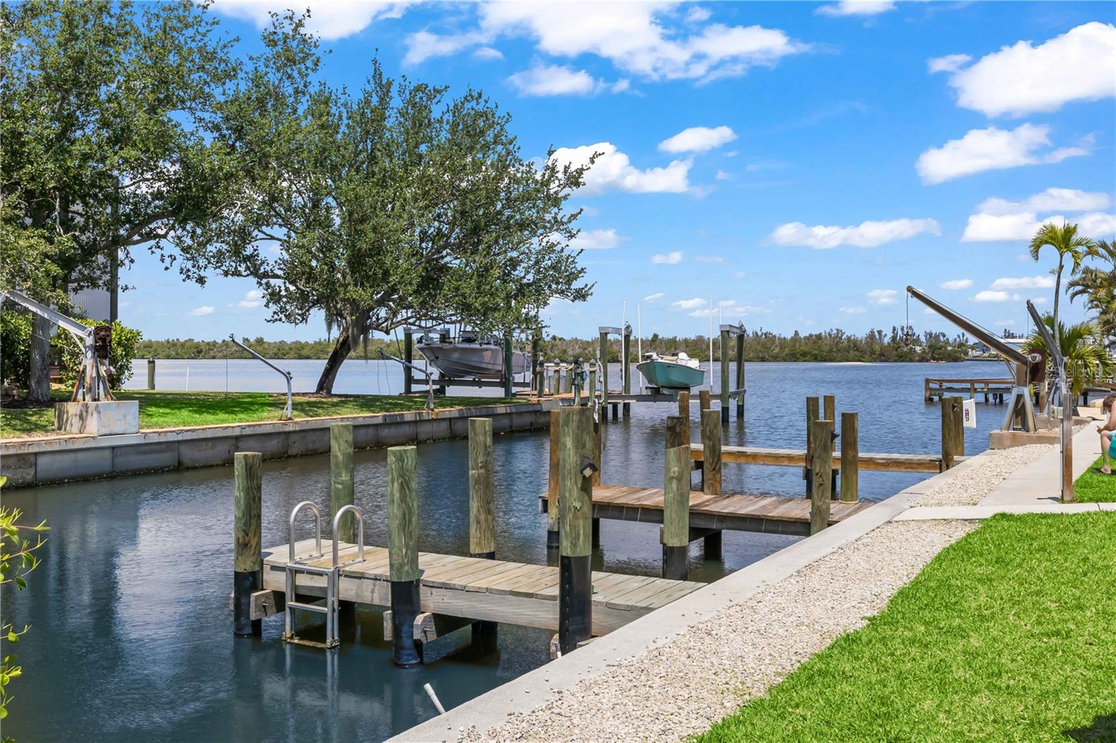 12200 SHOREVIEW DR, CAPE CORAL, FL, 33993