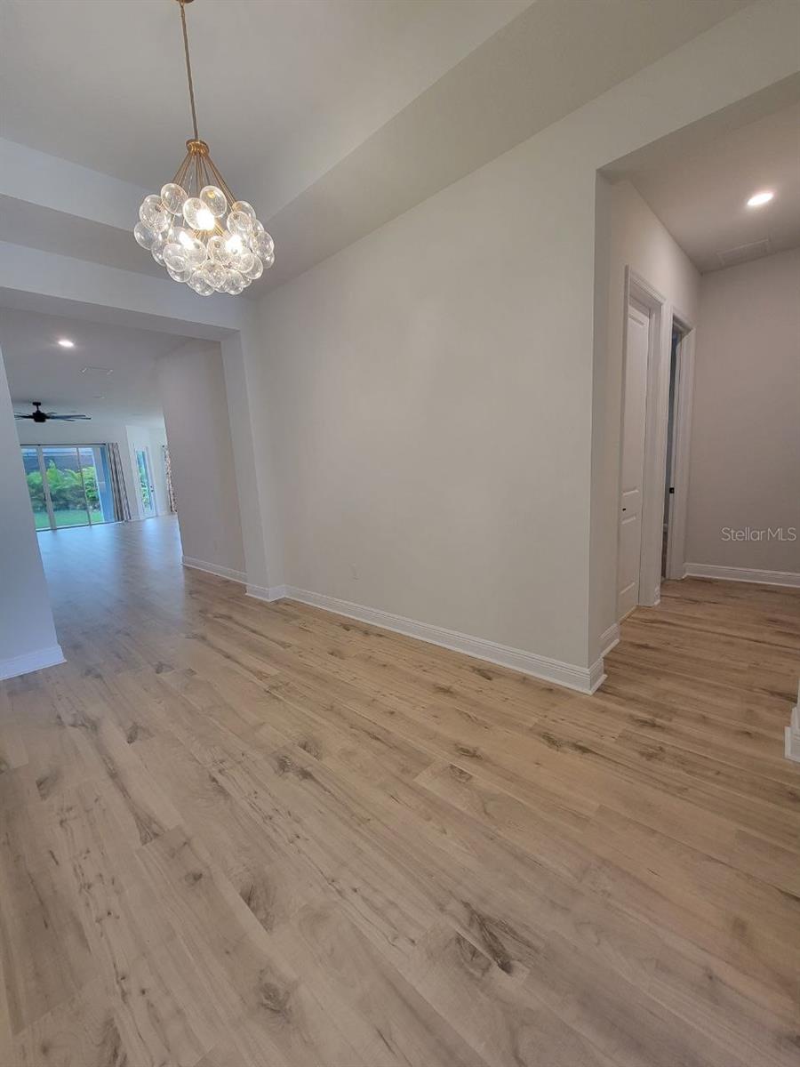 7708 PARADISO DR, APOLLO BEACH, FL, 33572