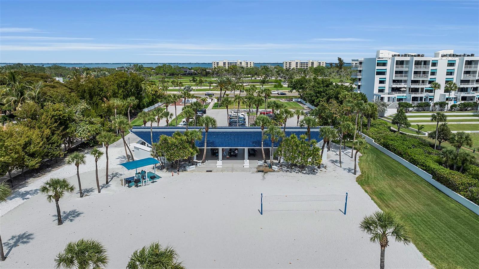 1915 HARBOUR LINKS CIR #6, LONGBOAT KEY, FL, 34228