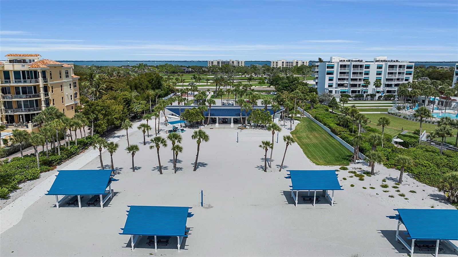 1915 HARBOUR LINKS CIR #6, LONGBOAT KEY, FL, 34228