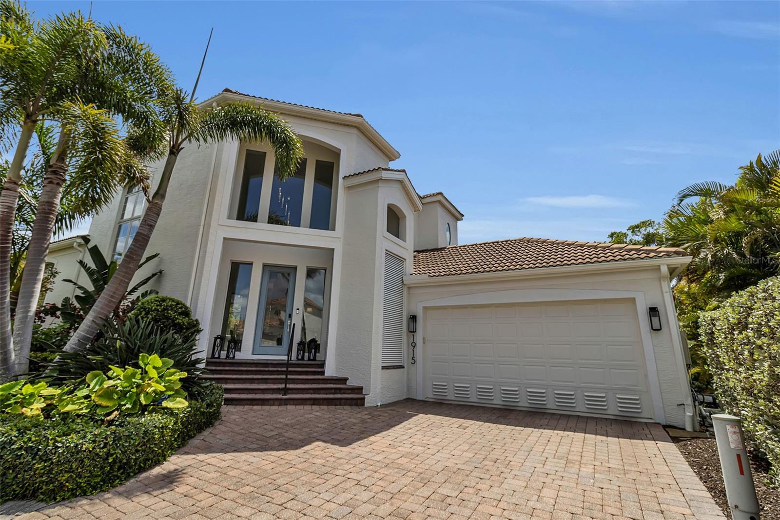 1915 HARBOUR LINKS CIR #6, LONGBOAT KEY, FL, 34228