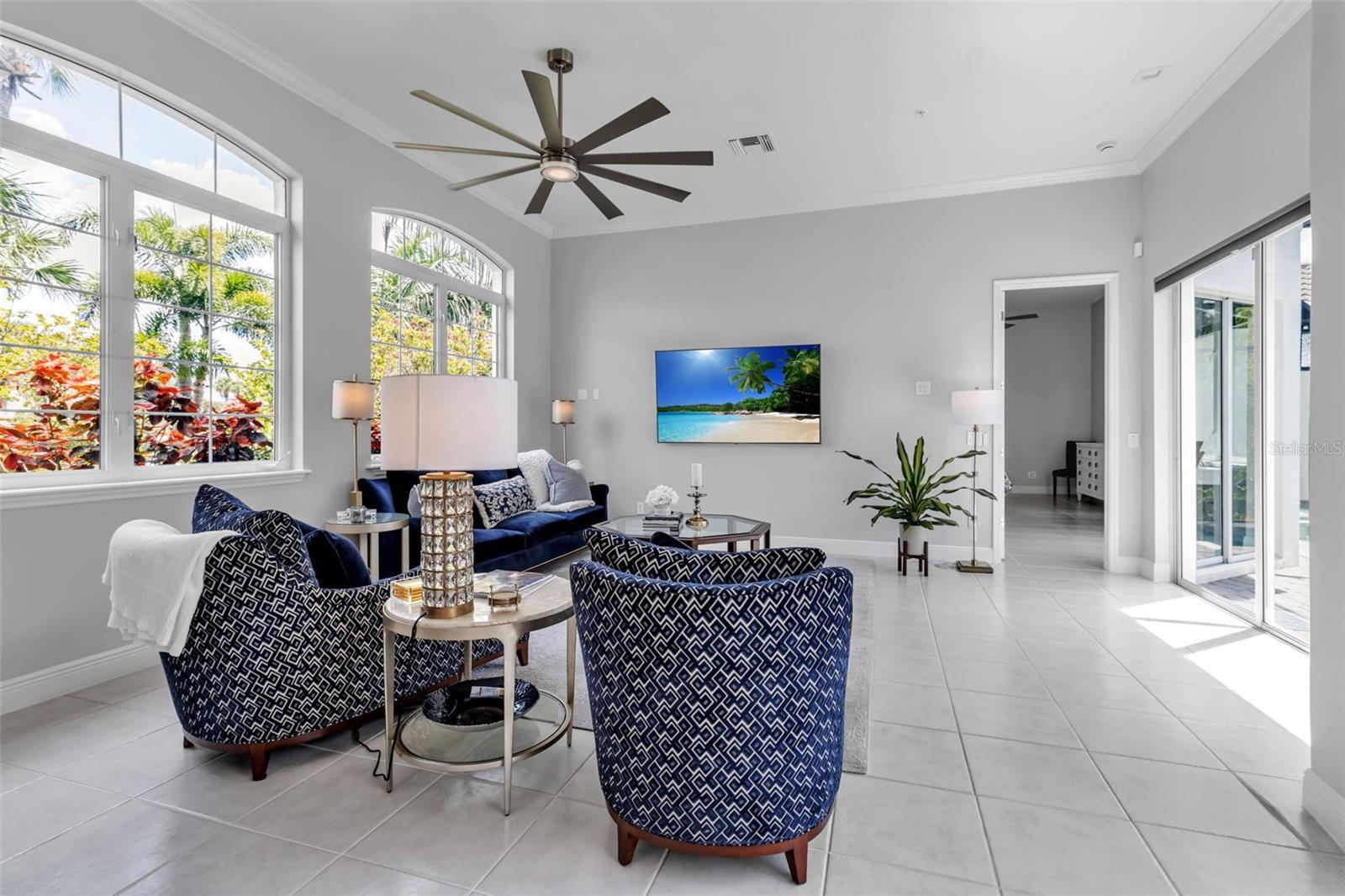 1915 HARBOUR LINKS CIR #6, LONGBOAT KEY, FL, 34228