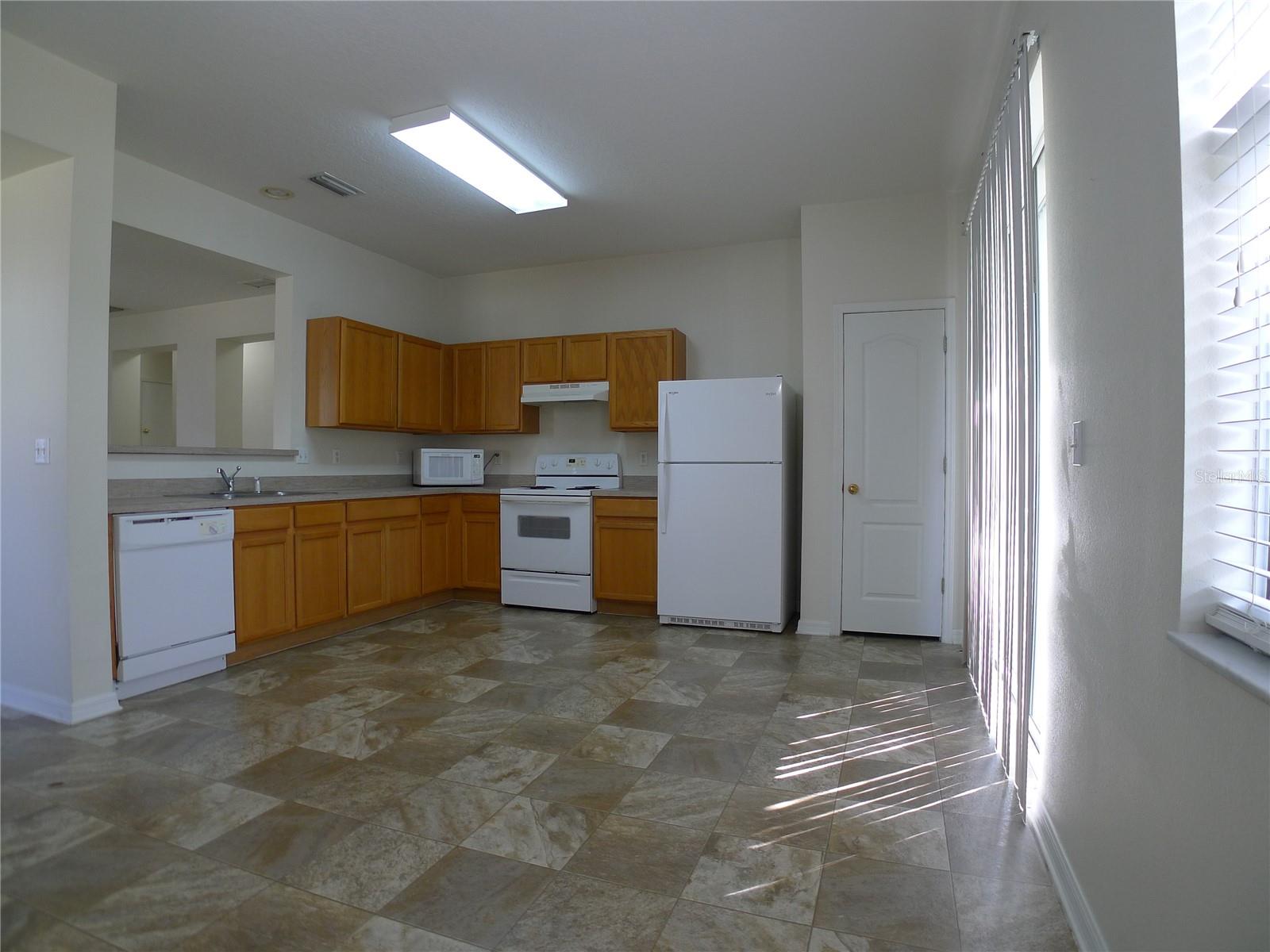 6829 LAKE EAGLEBROOKE DR, LAKELAND, FL, 33813