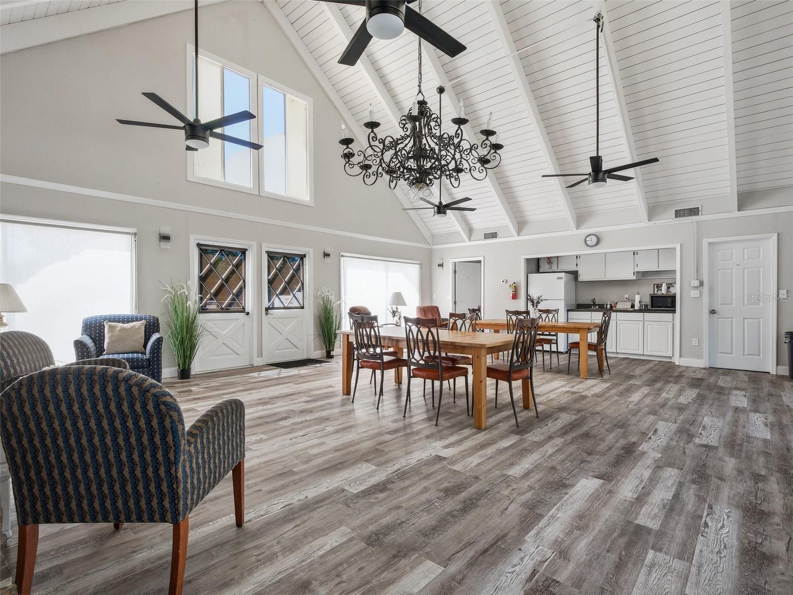 28 COUNTRY CLUB DR #B, NEW SMYRNA BEACH, FL, 32168