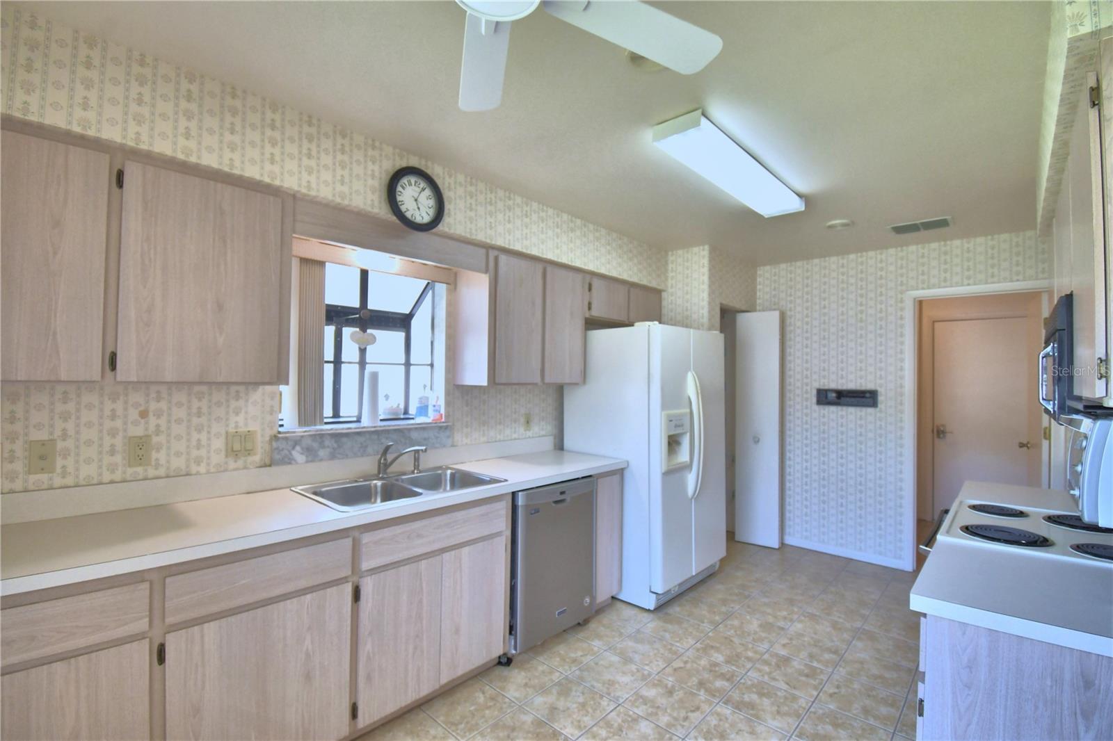 4828 SQUIRE HOLLOW DR, LAKELAND, FL, 33811