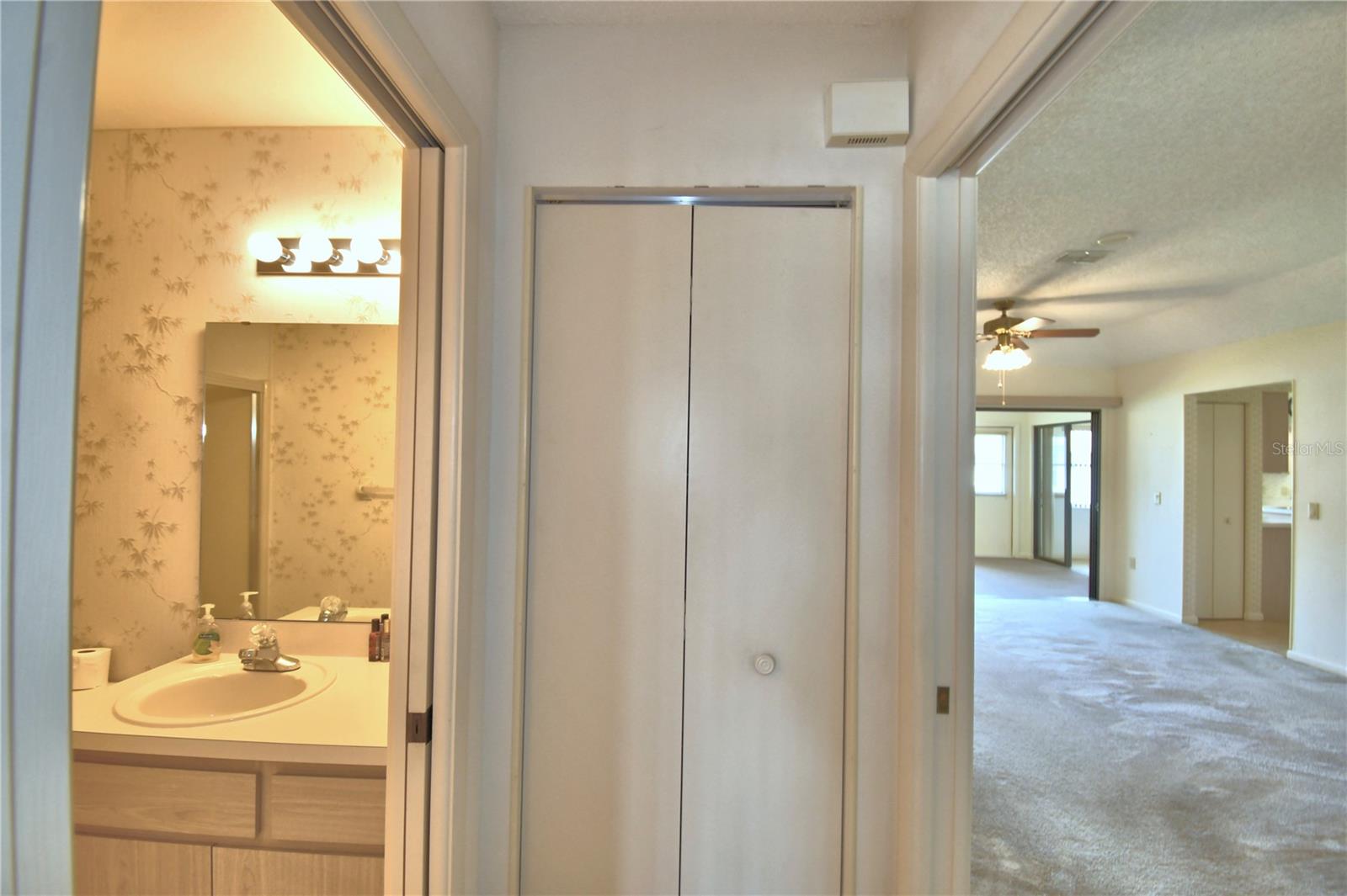 4828 SQUIRE HOLLOW DR, LAKELAND, FL, 33811