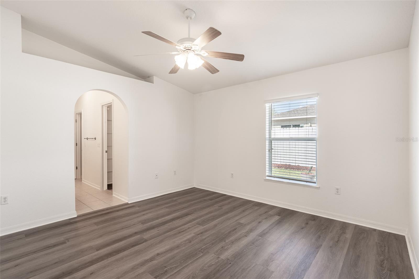 2123 ANOKA WAY, LEESBURG, FL, 34748