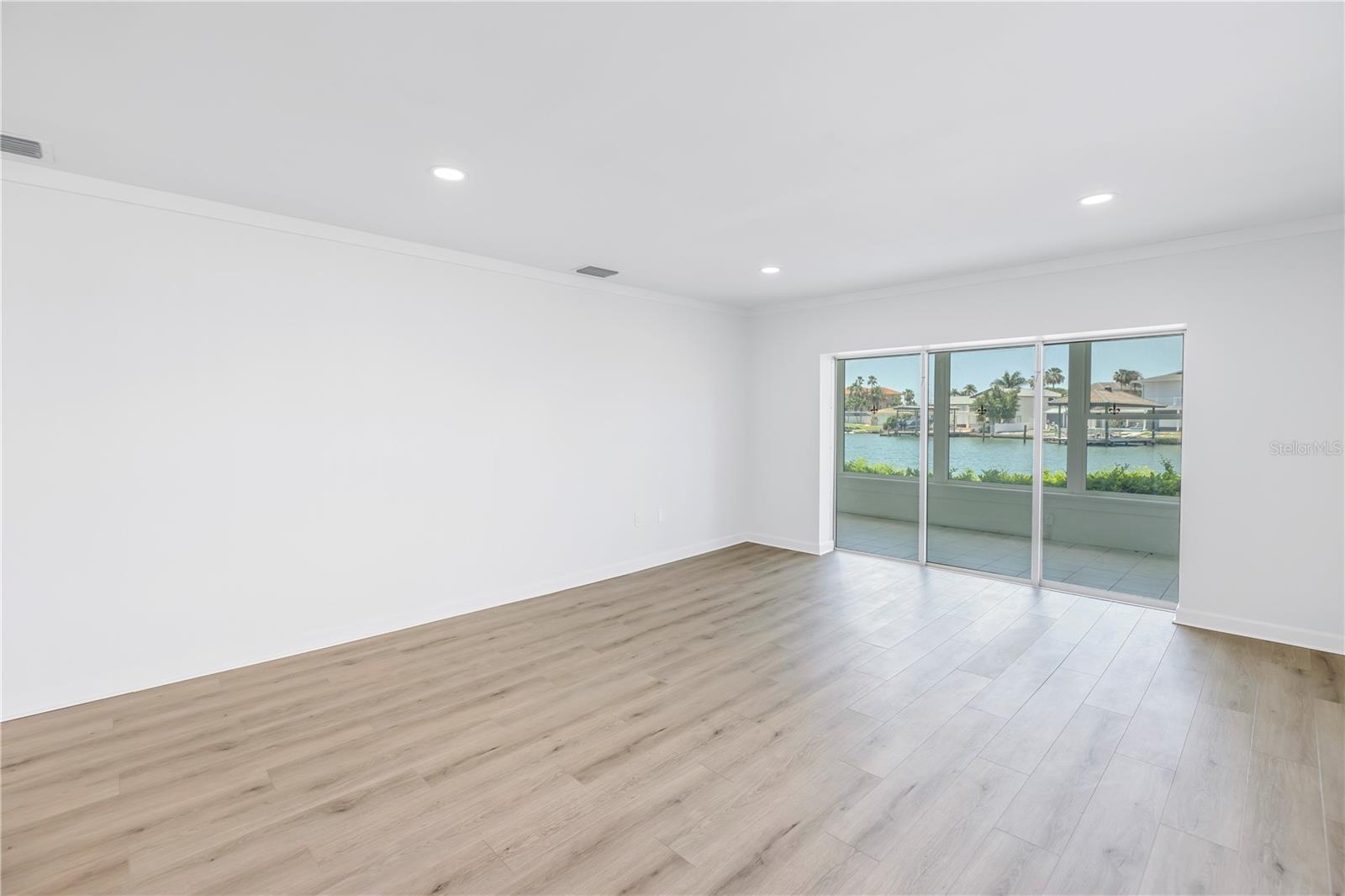 270 SKIFF PT #A5, CLEARWATER BEACH, FL, 33767