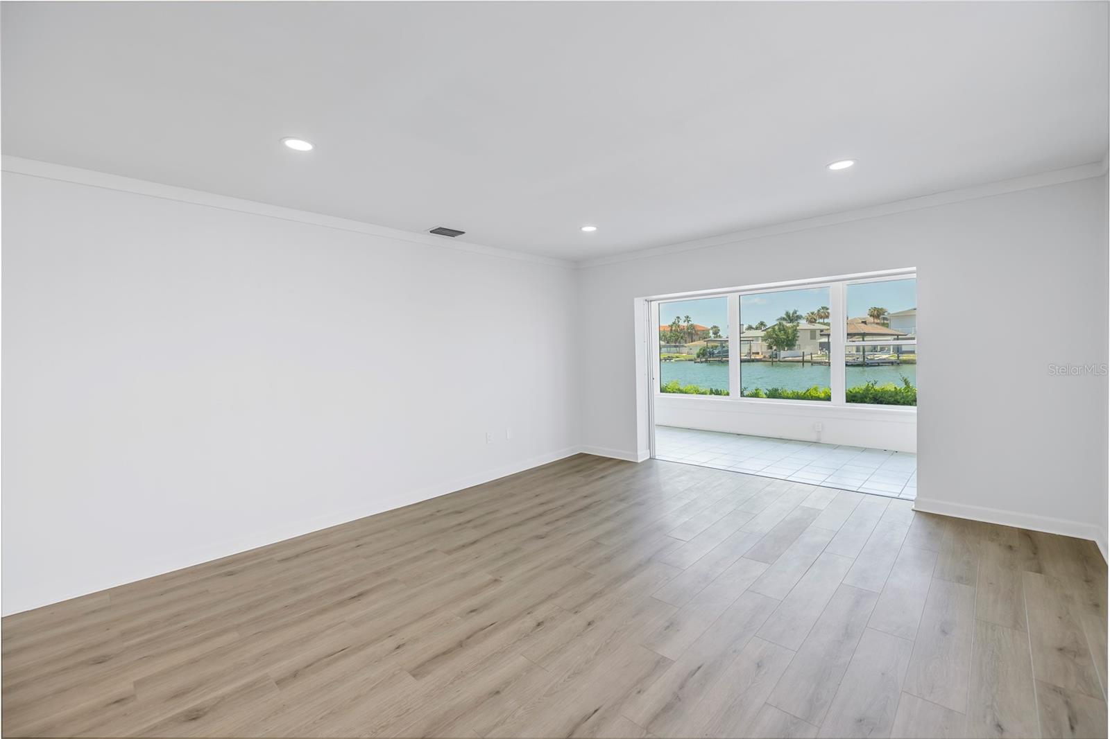 270 SKIFF PT #A5, CLEARWATER BEACH, FL, 33767