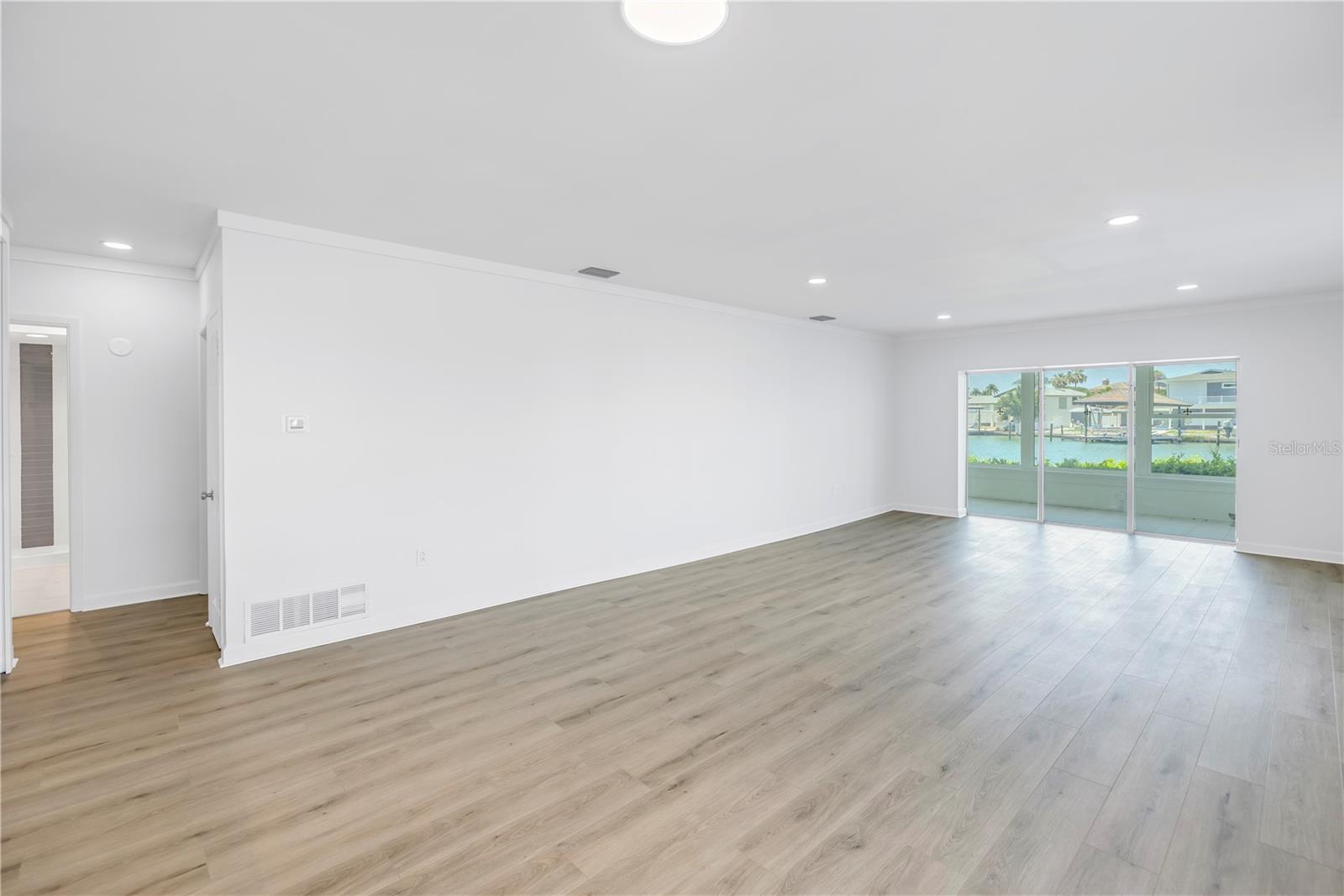 270 SKIFF PT #A5, CLEARWATER BEACH, FL, 33767