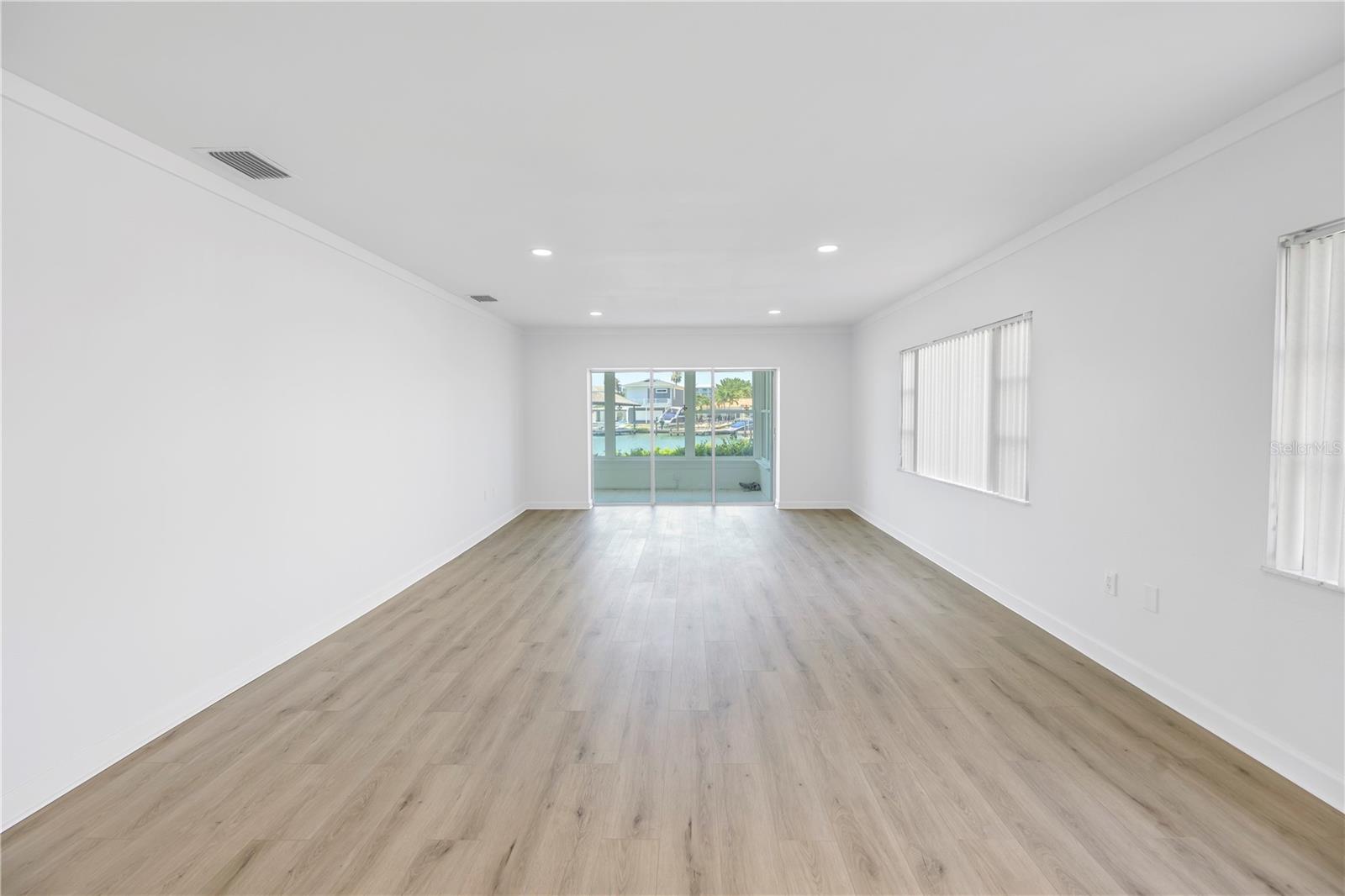270 SKIFF PT #A5, CLEARWATER BEACH, FL, 33767