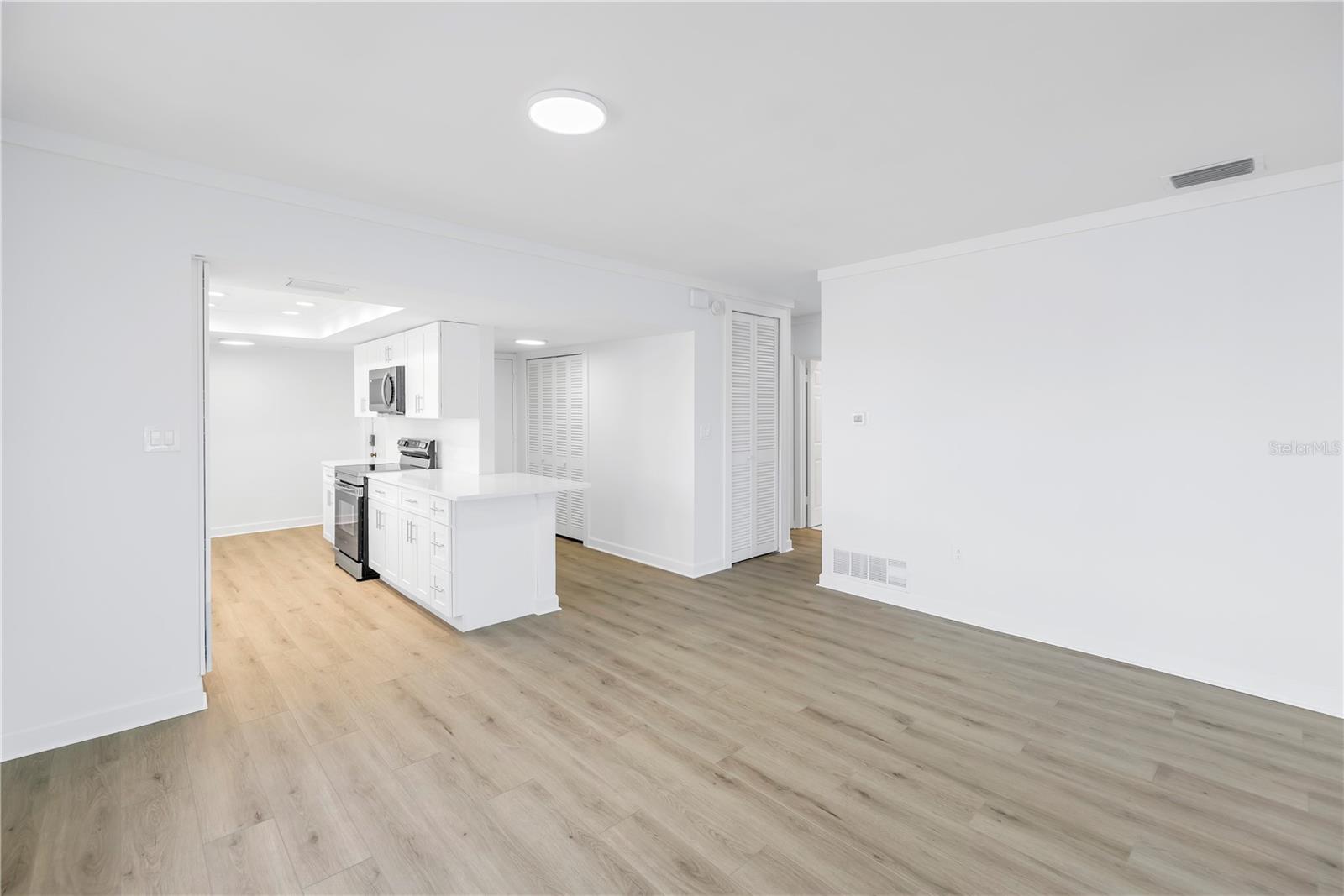 270 SKIFF PT #A5, CLEARWATER BEACH, FL, 33767
