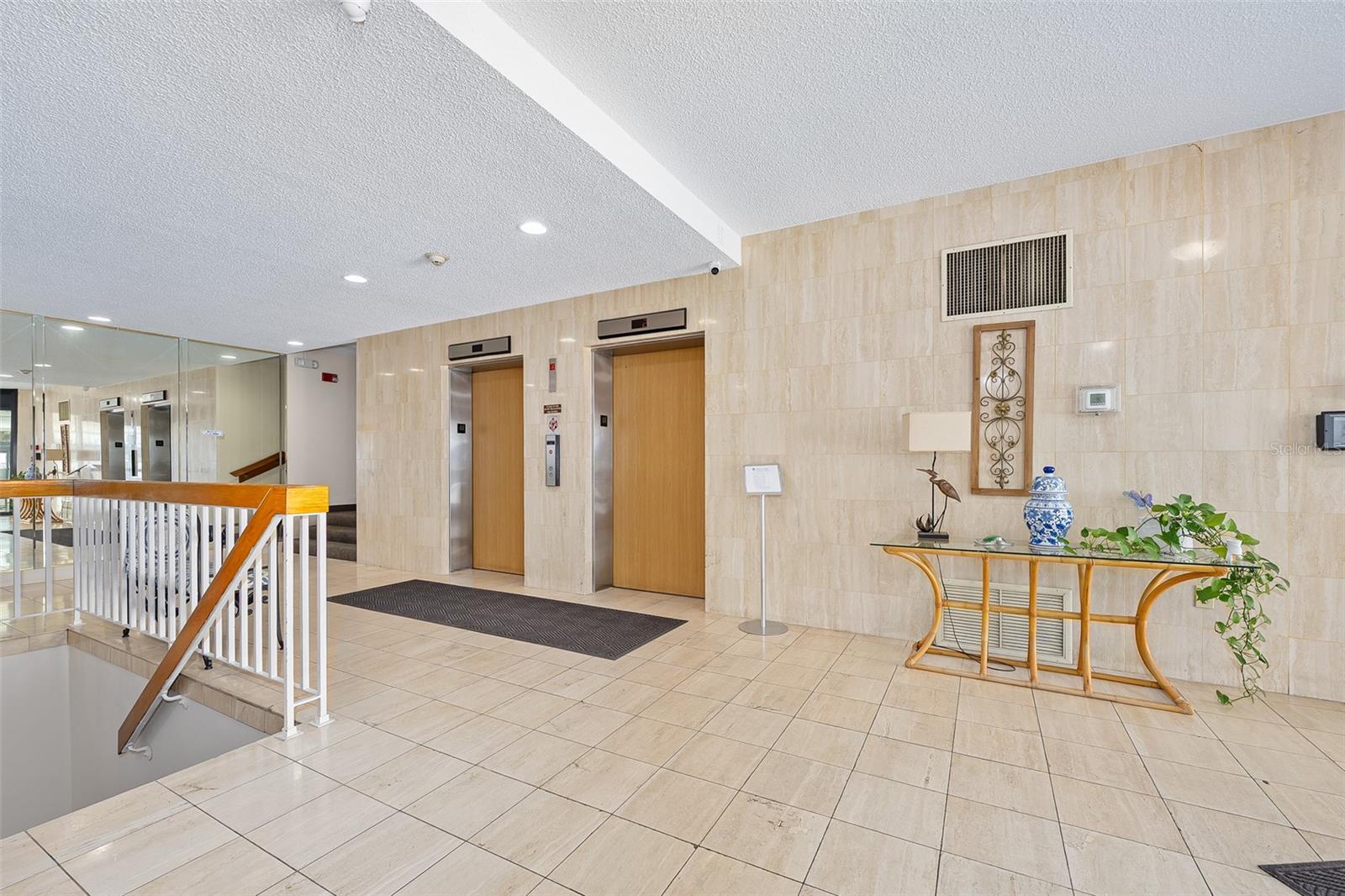 1415 OCEAN SHORE BLVD #1002 (K020), ORMOND BEACH, FL, 32176