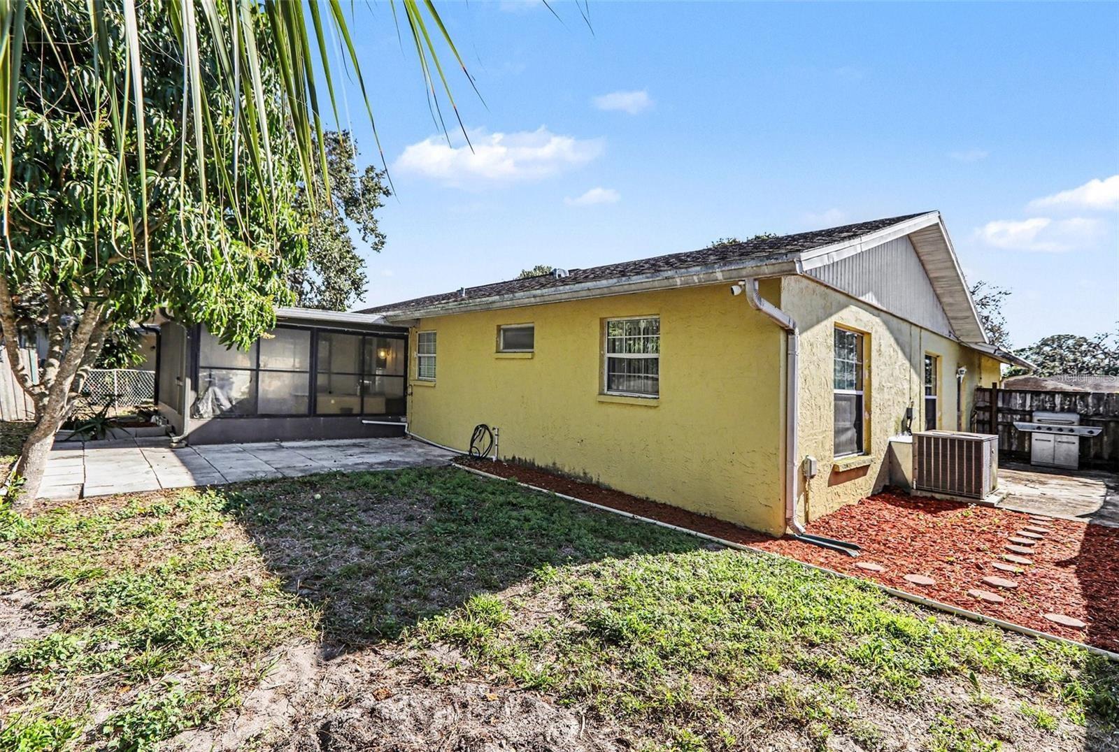 2874 INDIANWOOD DR, SARASOTA, FL, 34232