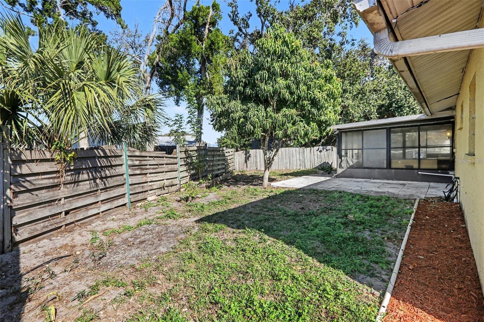 2874 INDIANWOOD DR, SARASOTA, FL, 34232