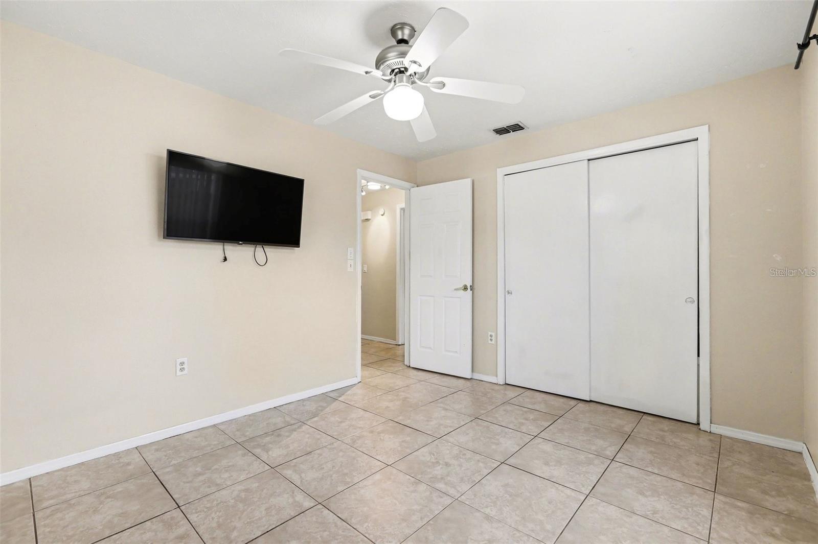 2874 INDIANWOOD DR, SARASOTA, FL, 34232