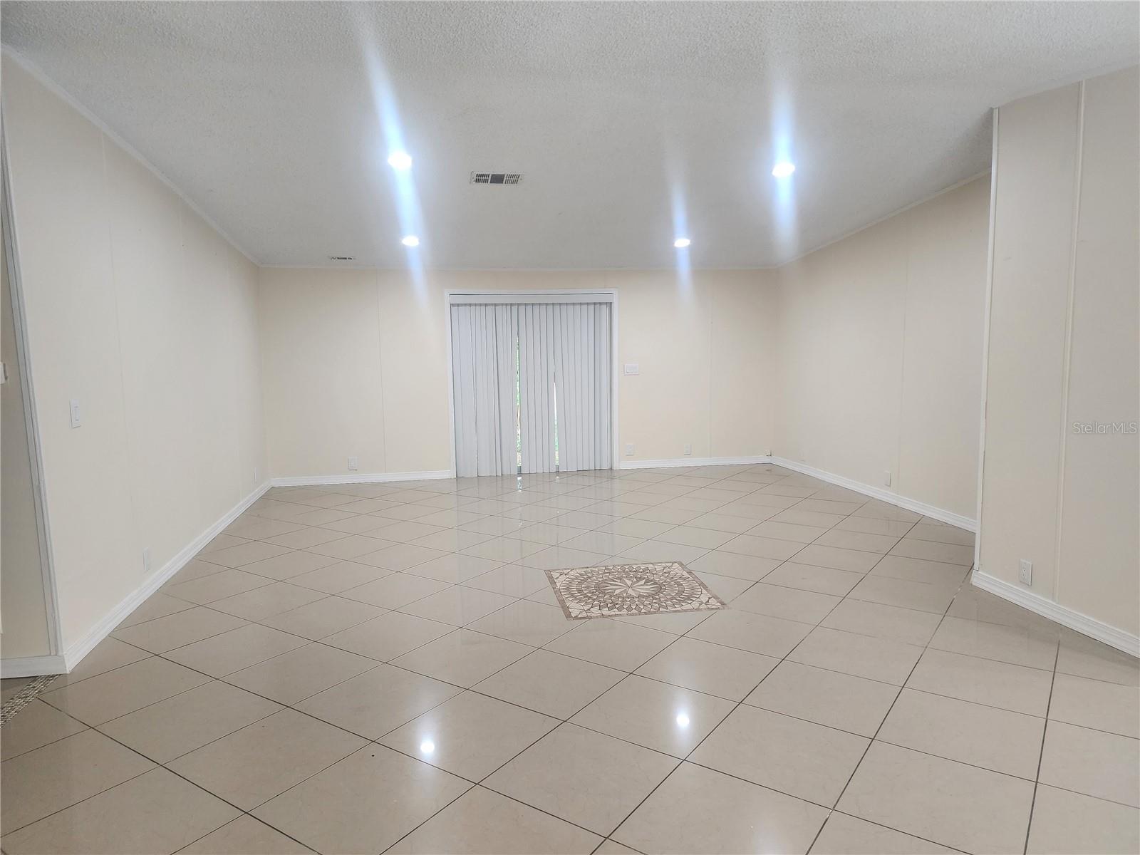 1209 BLUE SKY PL, DOVER, FL, 33527