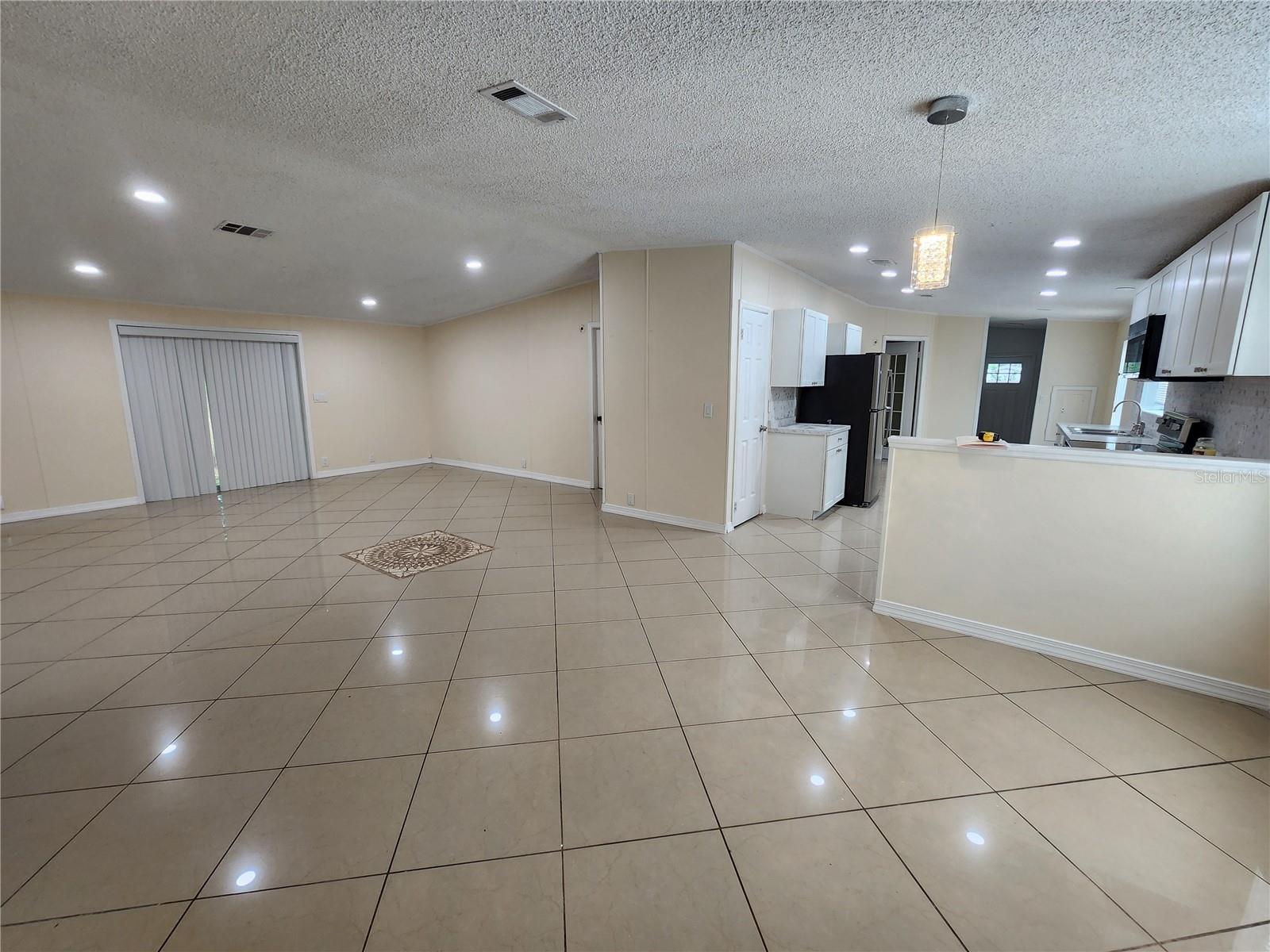 1209 BLUE SKY PL, DOVER, FL, 33527