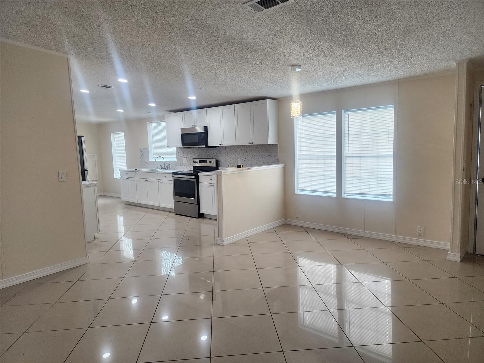 1209 BLUE SKY PL, DOVER, FL, 33527