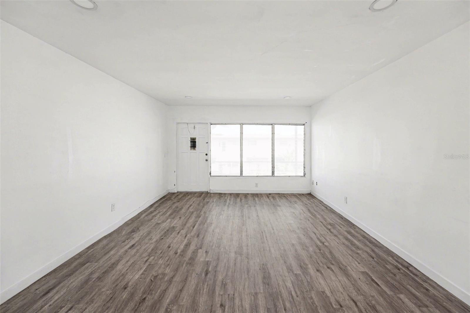 Living room-dining room