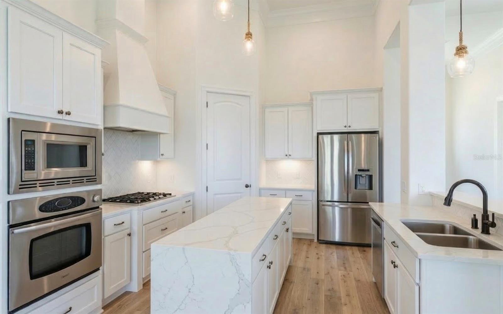 8603 MAGNOLIA ST, GIBSONTON, FL, 33534