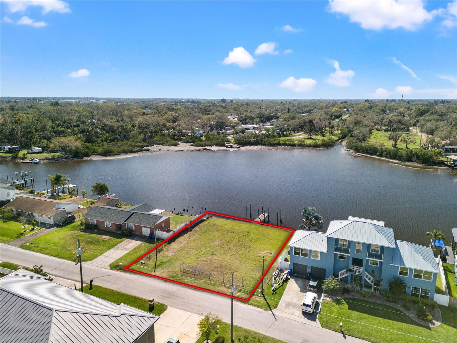 8603 MAGNOLIA ST, GIBSONTON, FL, 33534