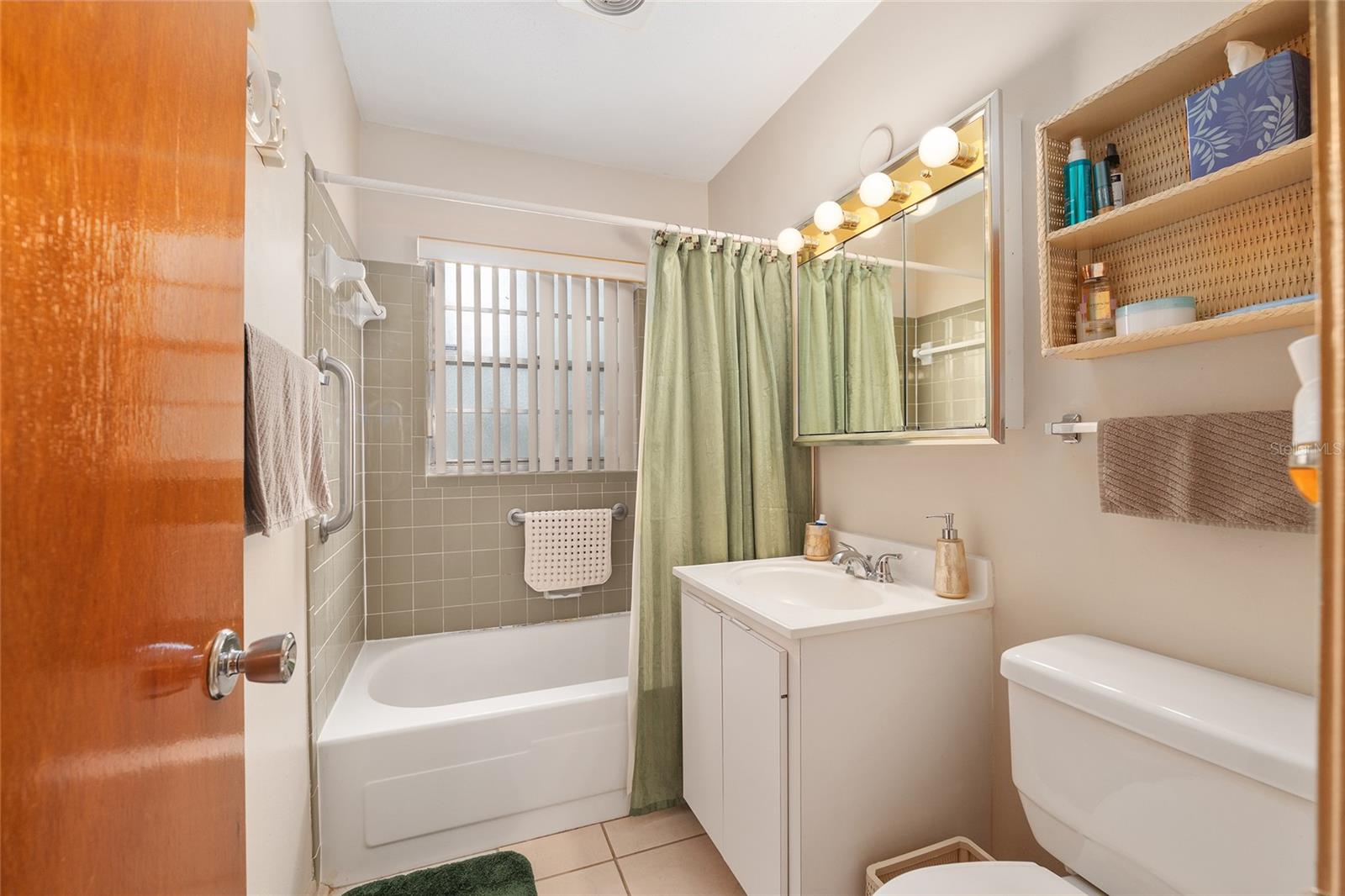 3411 NE 11TH TER, GAINESVILLE, FL, 32609