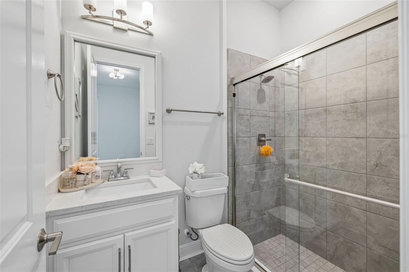 5925 SILVER SUN DR, APOLLO BEACH, FL, 33572
