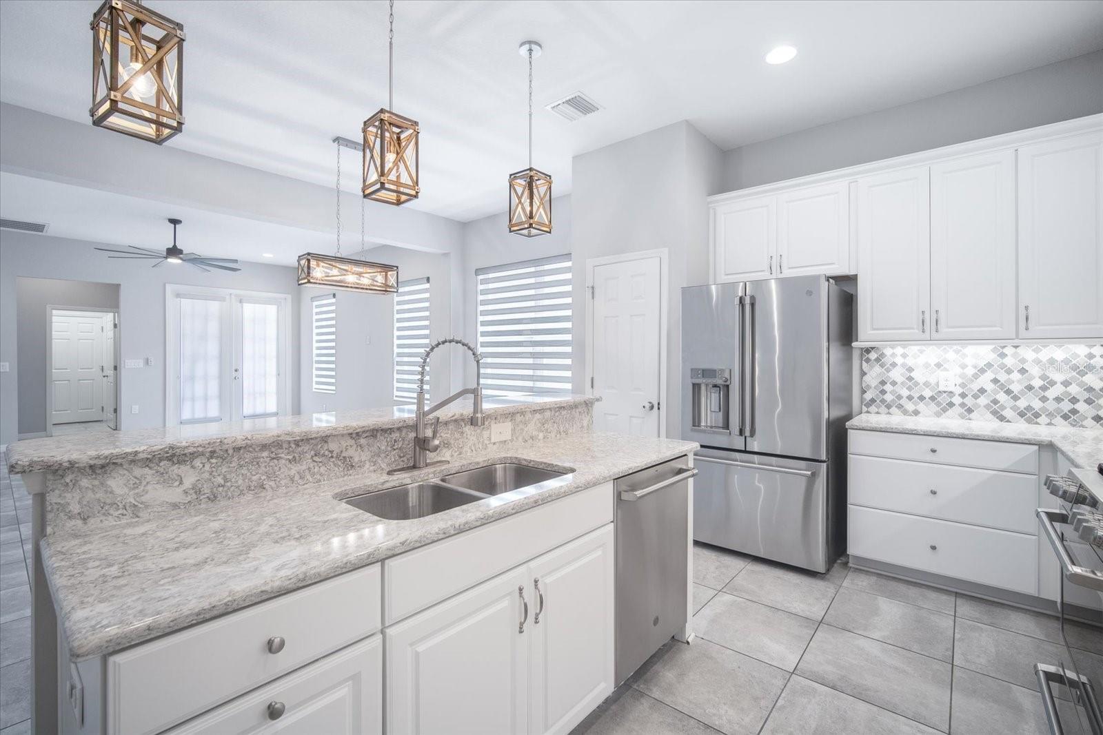 6523 WATSON RD, RIVERVIEW, FL, 33578