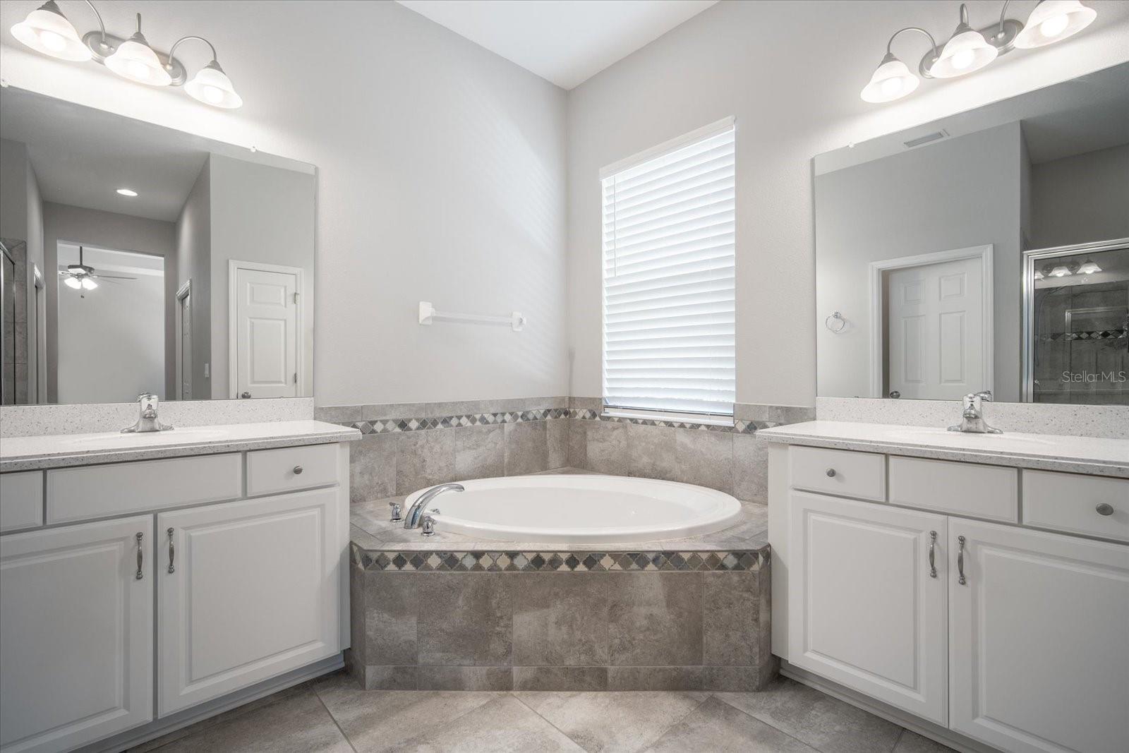 6523 WATSON RD, RIVERVIEW, FL, 33578
