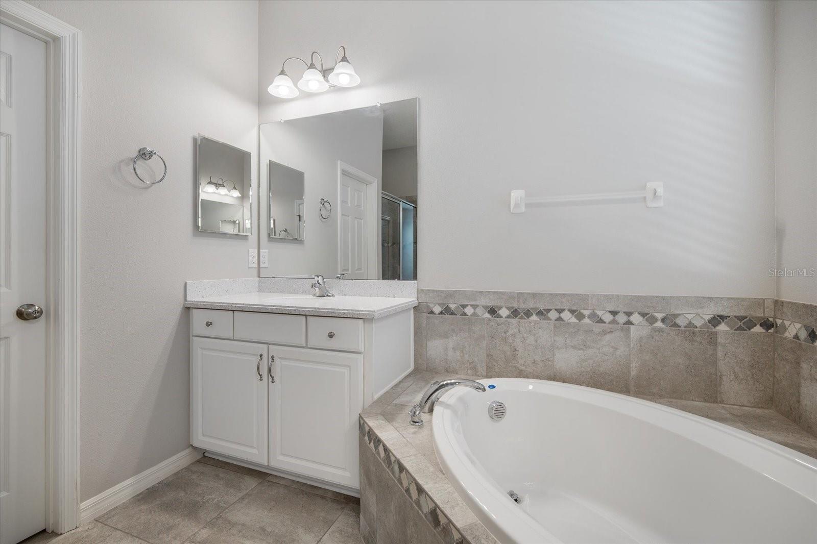 6523 WATSON RD, RIVERVIEW, FL, 33578