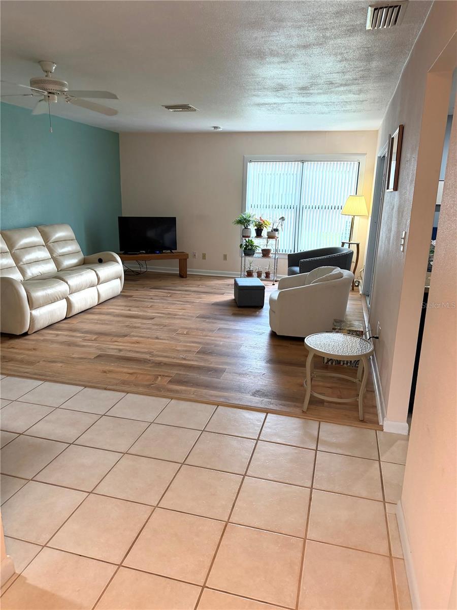 8805 41ST WAY N, PINELLAS PARK, FL, 33782