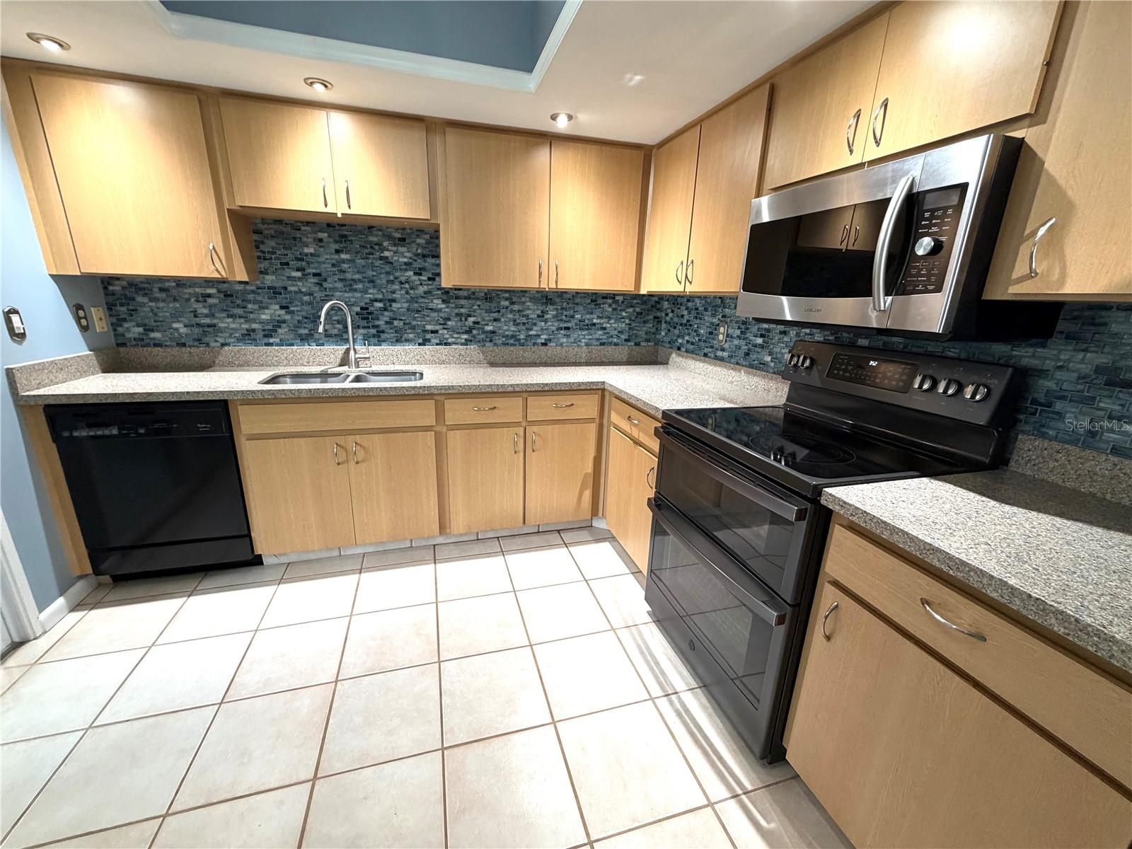 8805 41ST WAY N, PINELLAS PARK, FL, 33782
