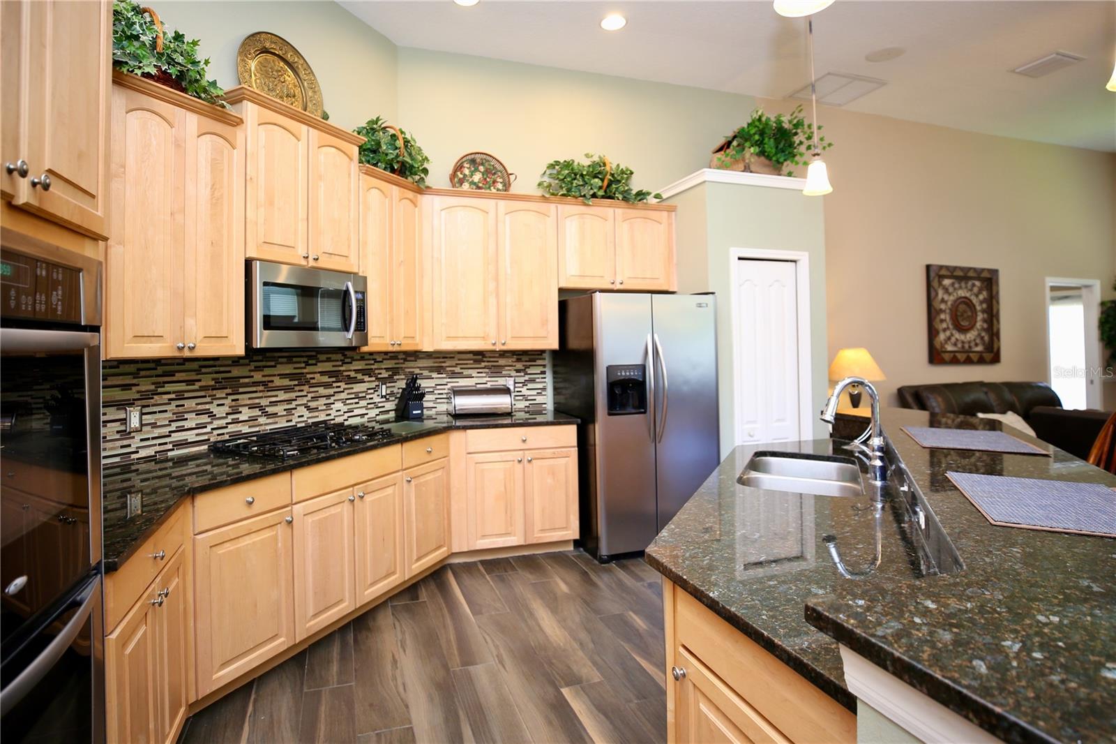 spacious kitchen - with two separate pantry closets