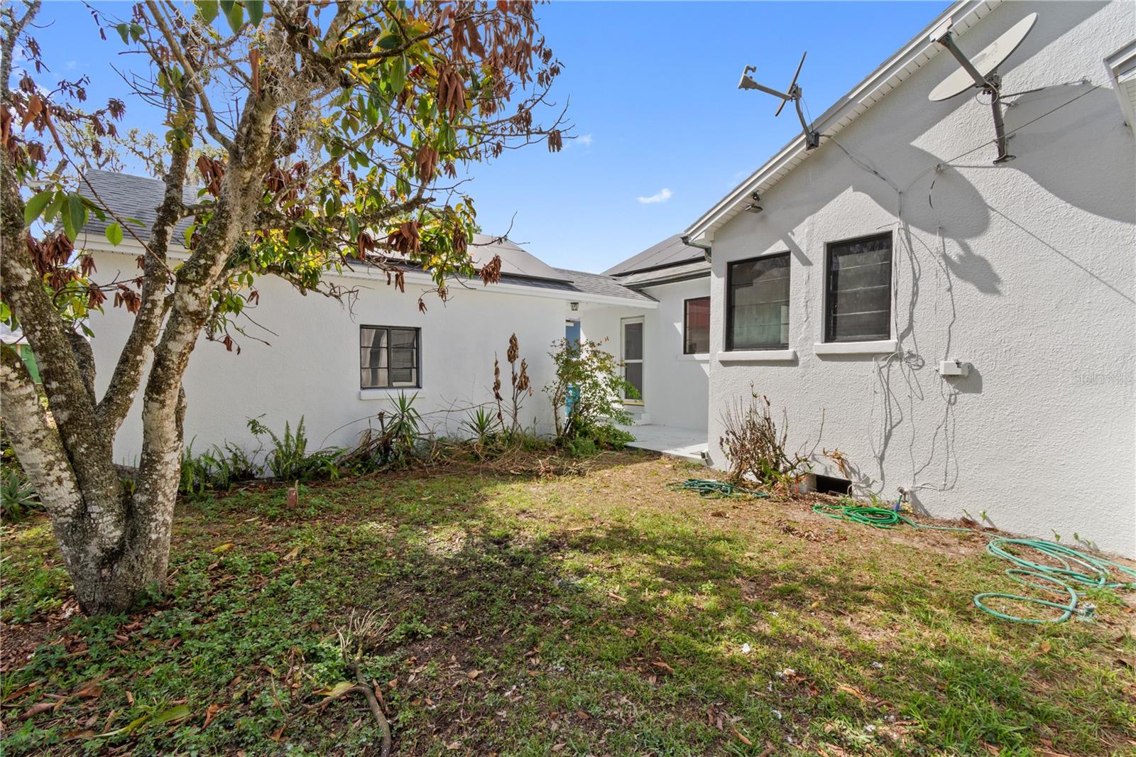 420 E BULLARD AVE, LAKE WALES, FL, 33853