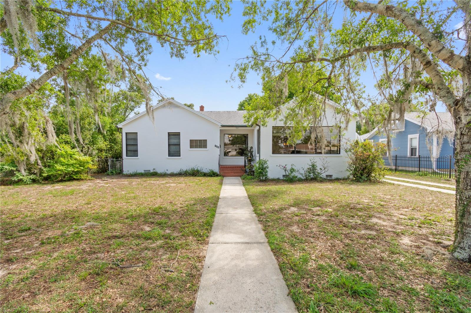 420 E BULLARD AVE, LAKE WALES, FL, 33853
