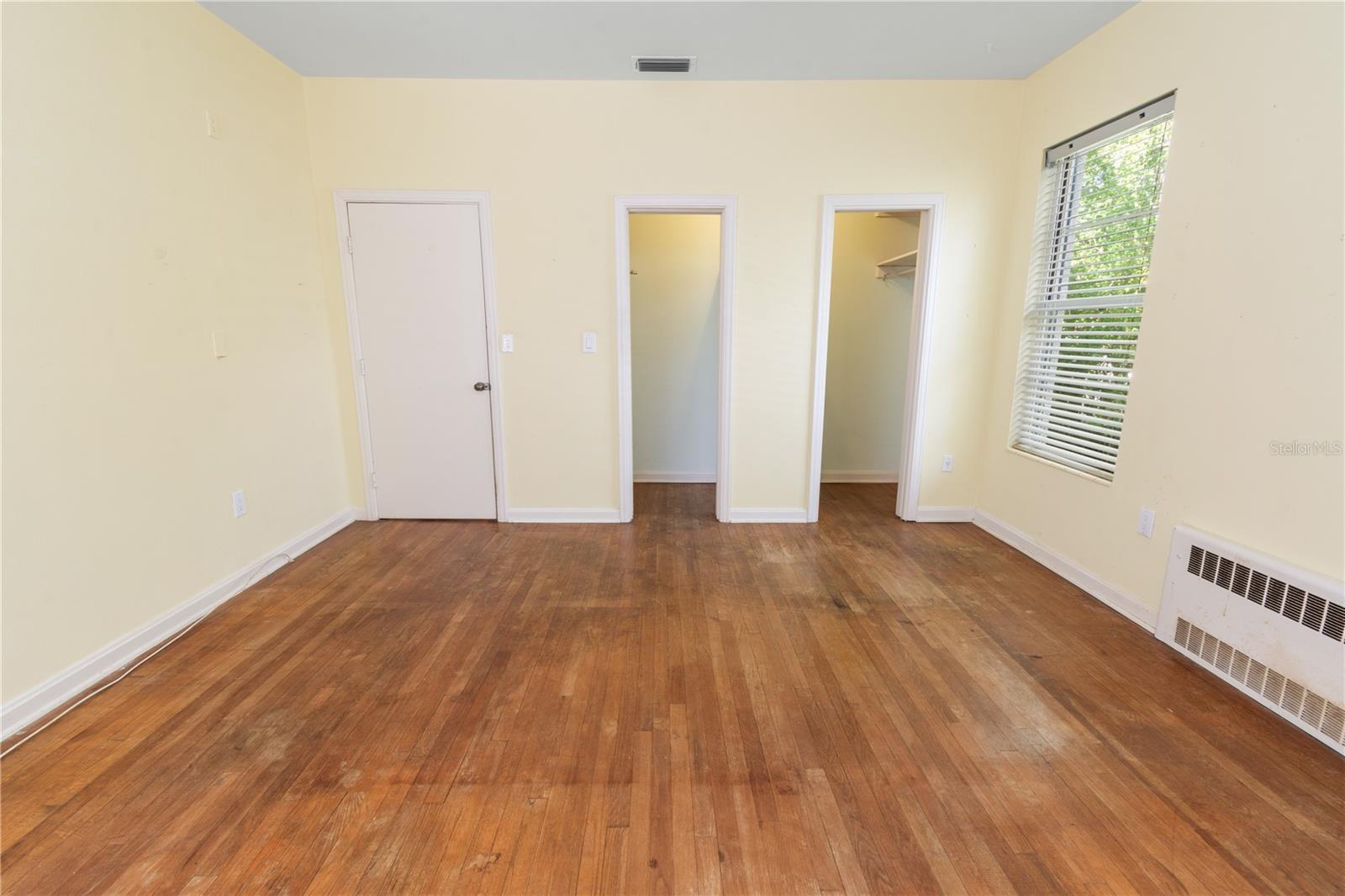 420 E BULLARD AVE, LAKE WALES, FL, 33853