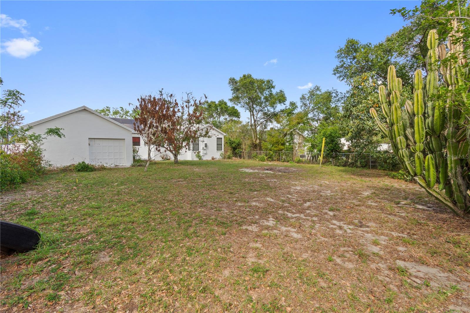 420 E BULLARD AVE, LAKE WALES, FL, 33853