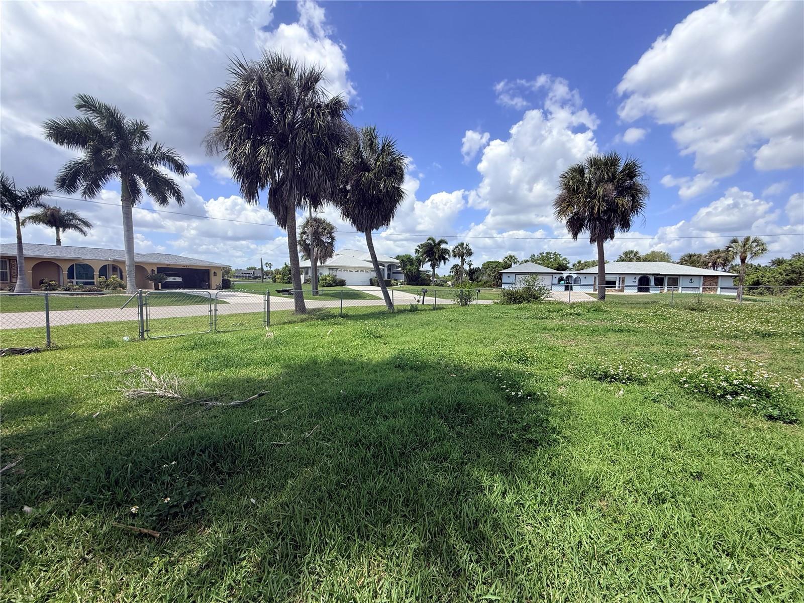 4611 HERMAN CIR, PORT CHARLOTTE, FL, 33948