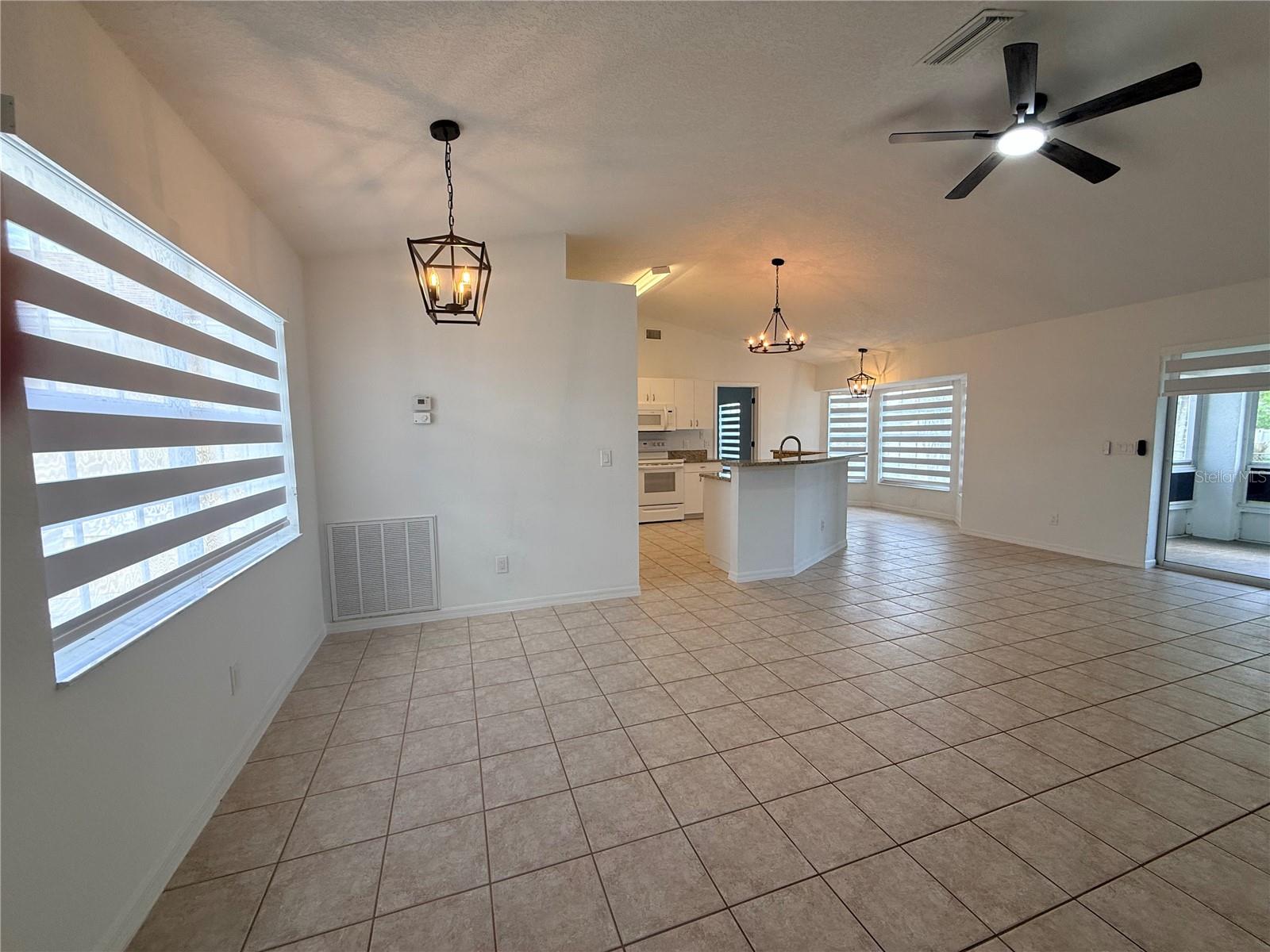 4611 HERMAN CIR, PORT CHARLOTTE, FL, 33948