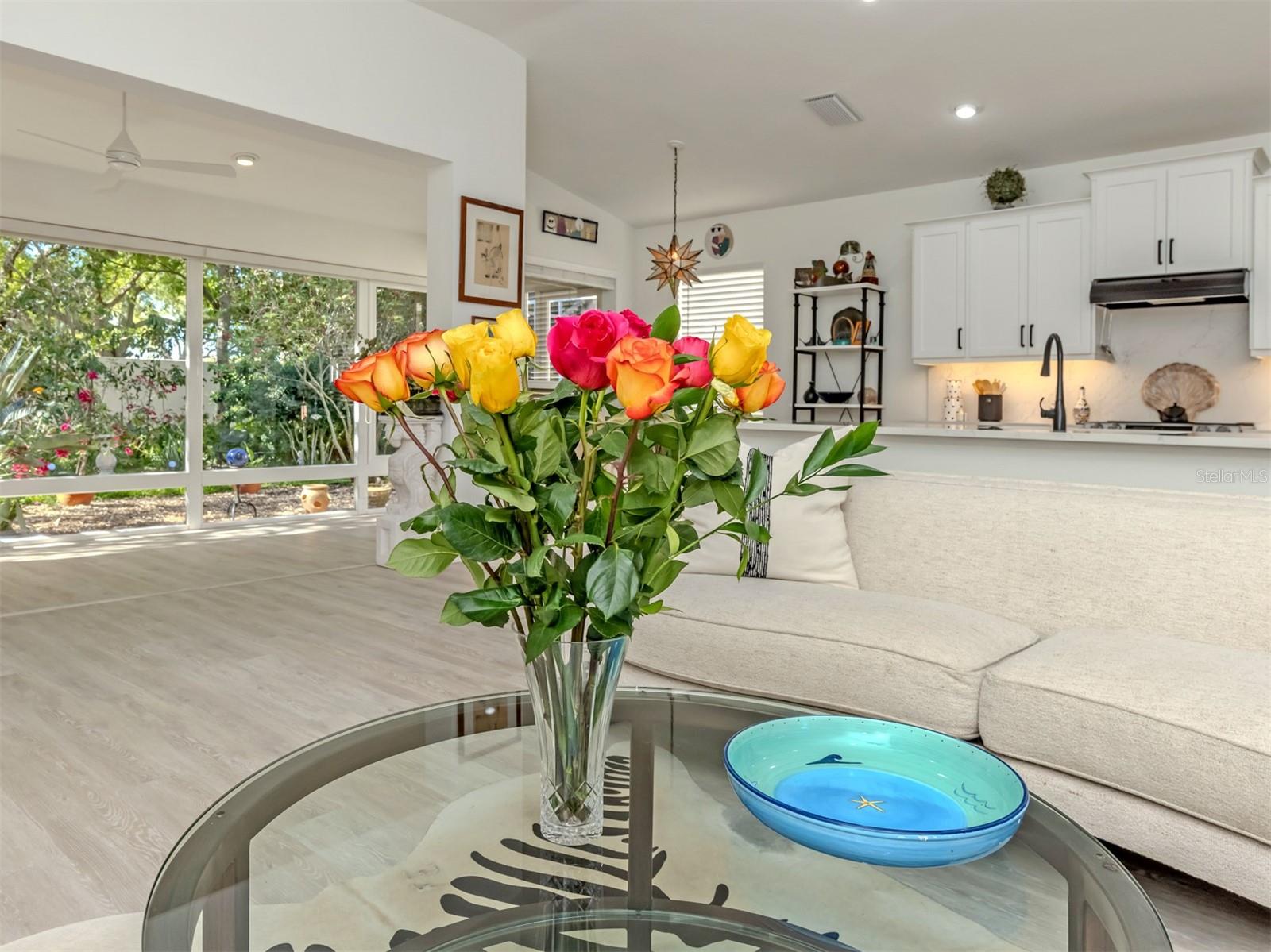 404 PINEWOOD LAKE DR, VENICE, FL, 34285