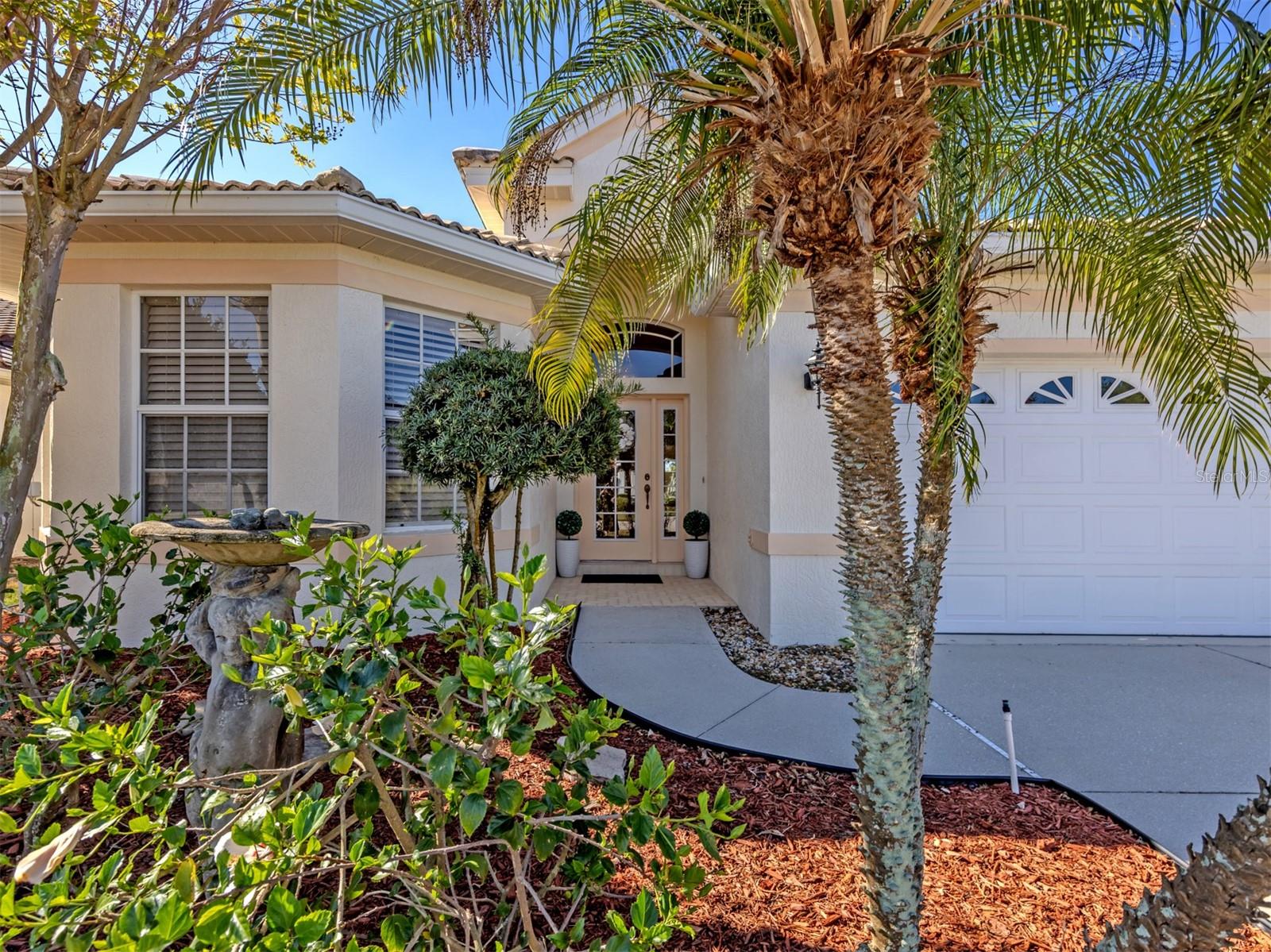 404 PINEWOOD LAKE DR, VENICE, FL, 34285