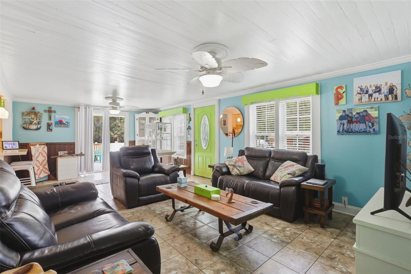 460 ALHAMBRA AVE, DE LEON SPRINGS, FL, 32130