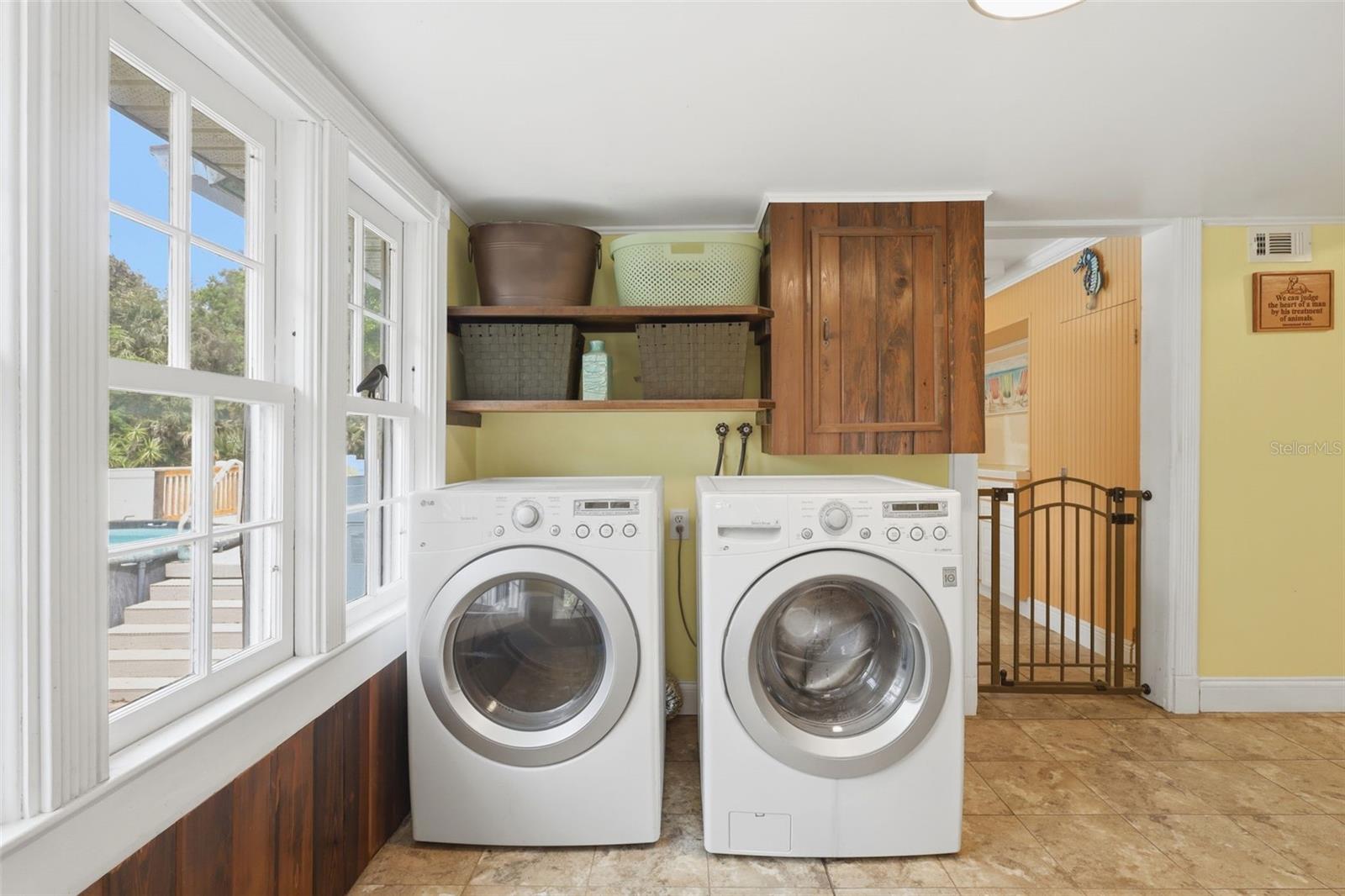 460 ALHAMBRA AVE, DE LEON SPRINGS, FL, 32130