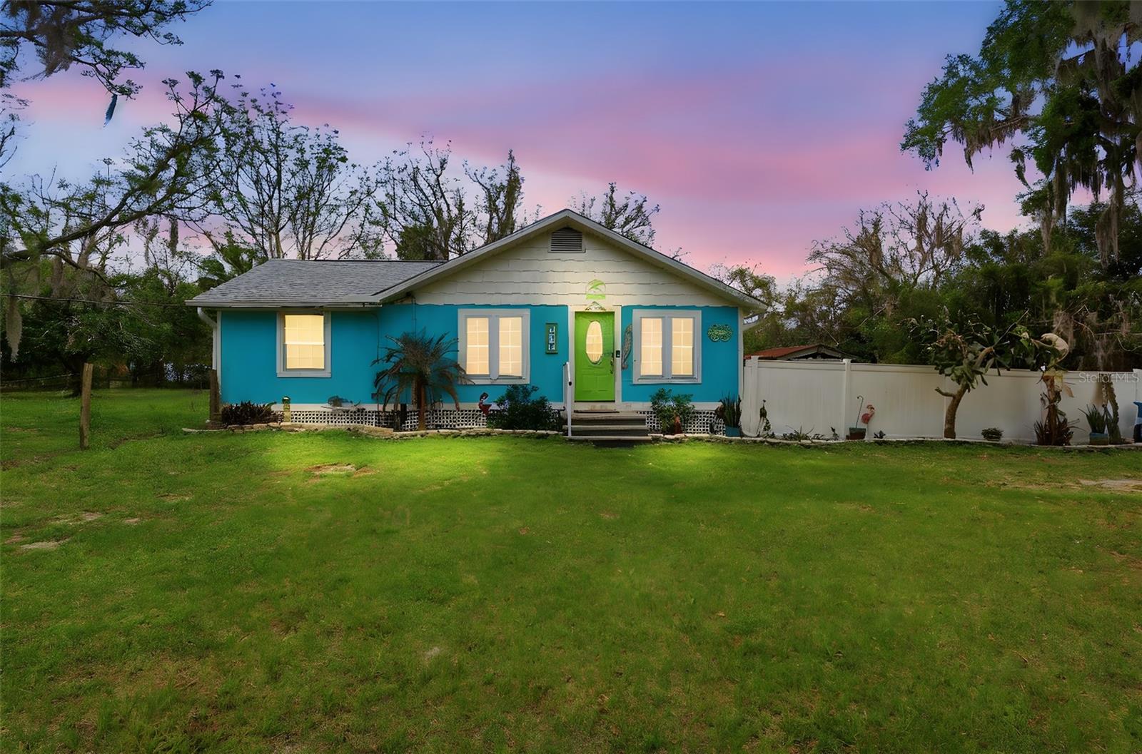 460 ALHAMBRA AVE, DE LEON SPRINGS, FL, 32130