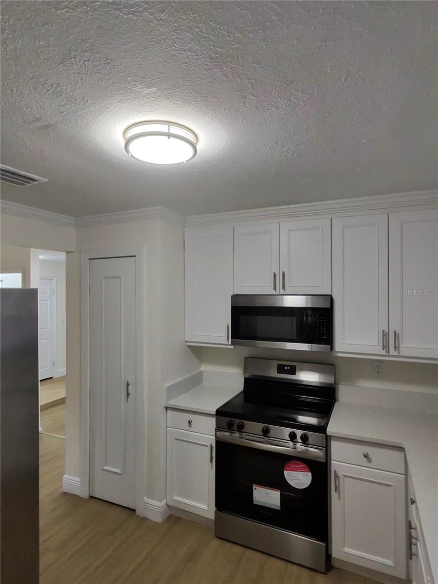 1104 SAGAMORE DR, SEFFNER, FL, 33584